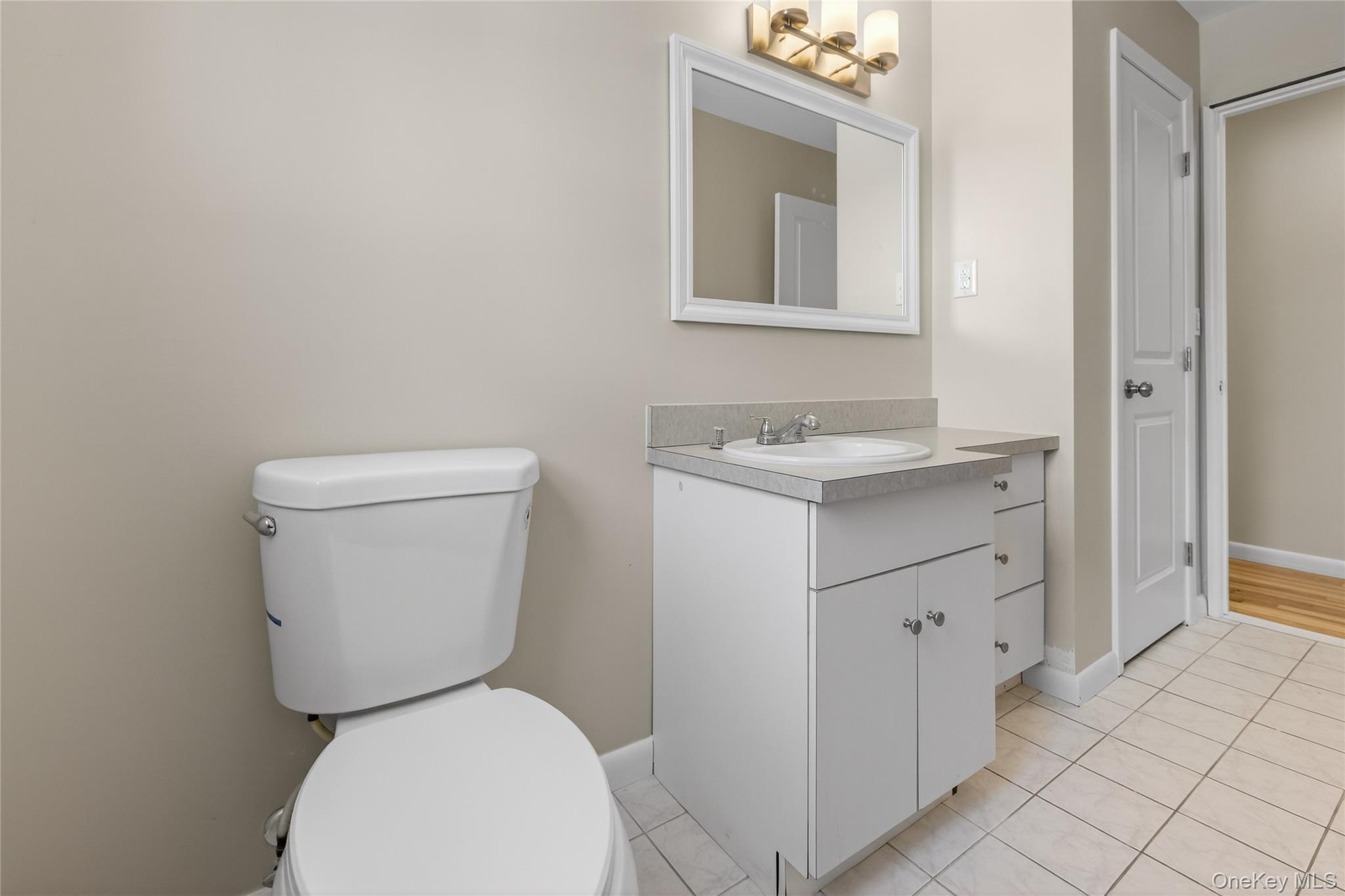 676-678 Oak Summit Road Property Photo 13
