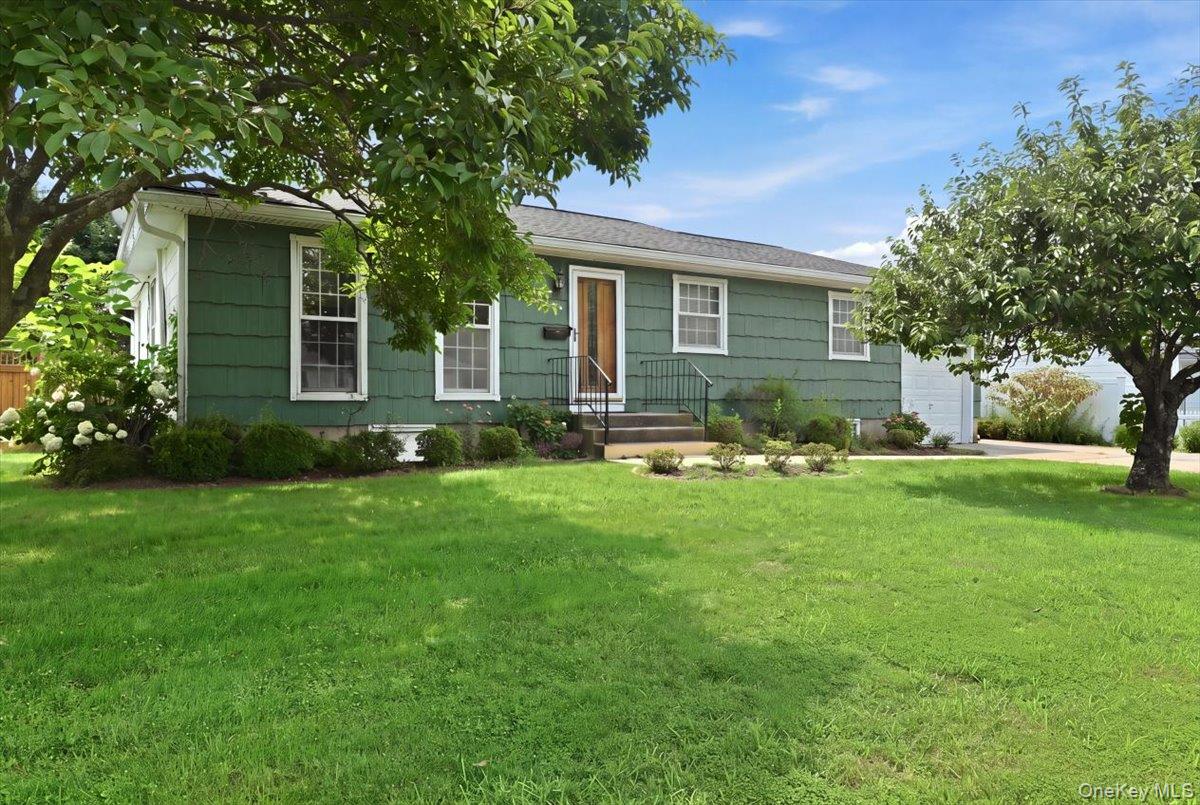 244 Neptune Avenue Property Photo 1