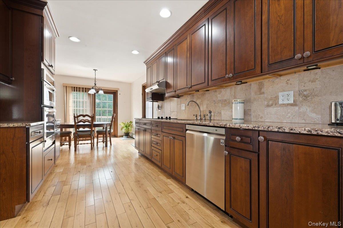 244 Neptune Avenue Property Photo 4