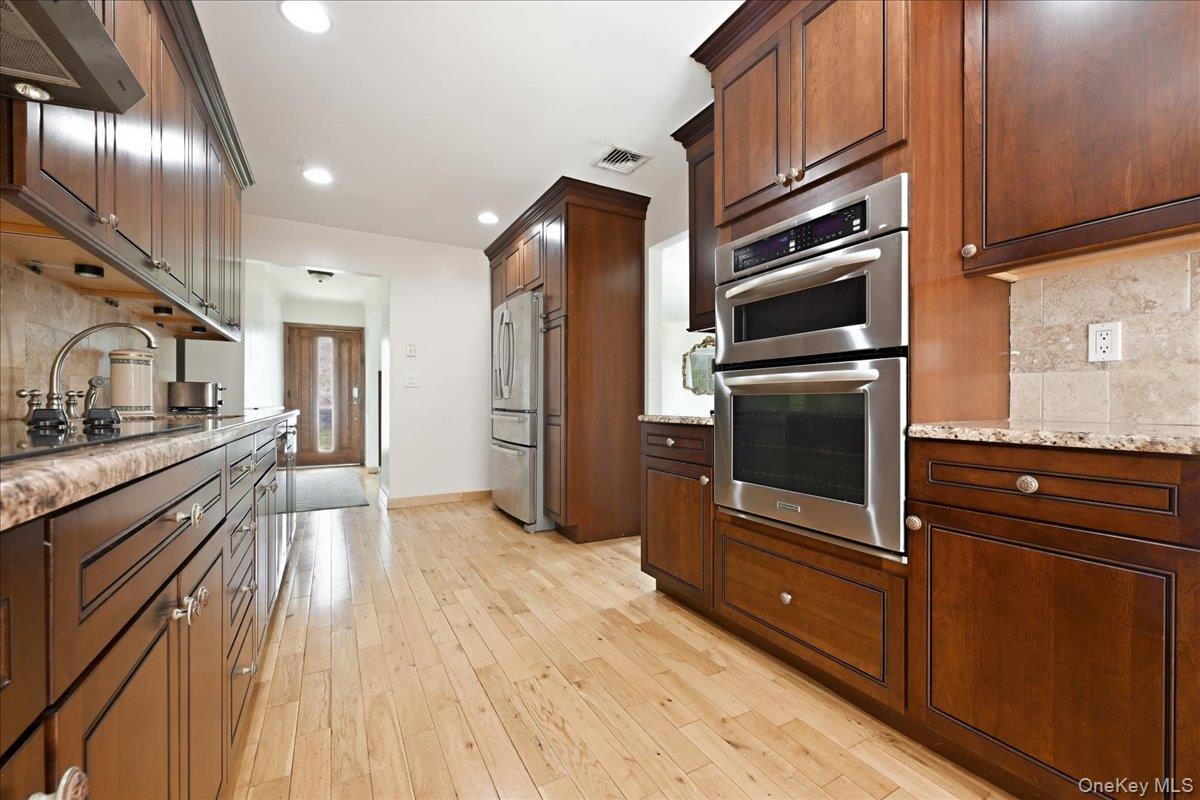 244 Neptune Avenue Property Photo 7