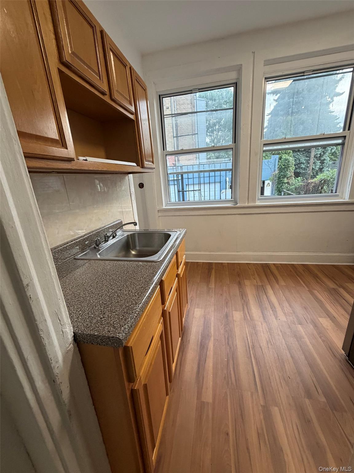 78 Maple Street 1fl Property Photo 7