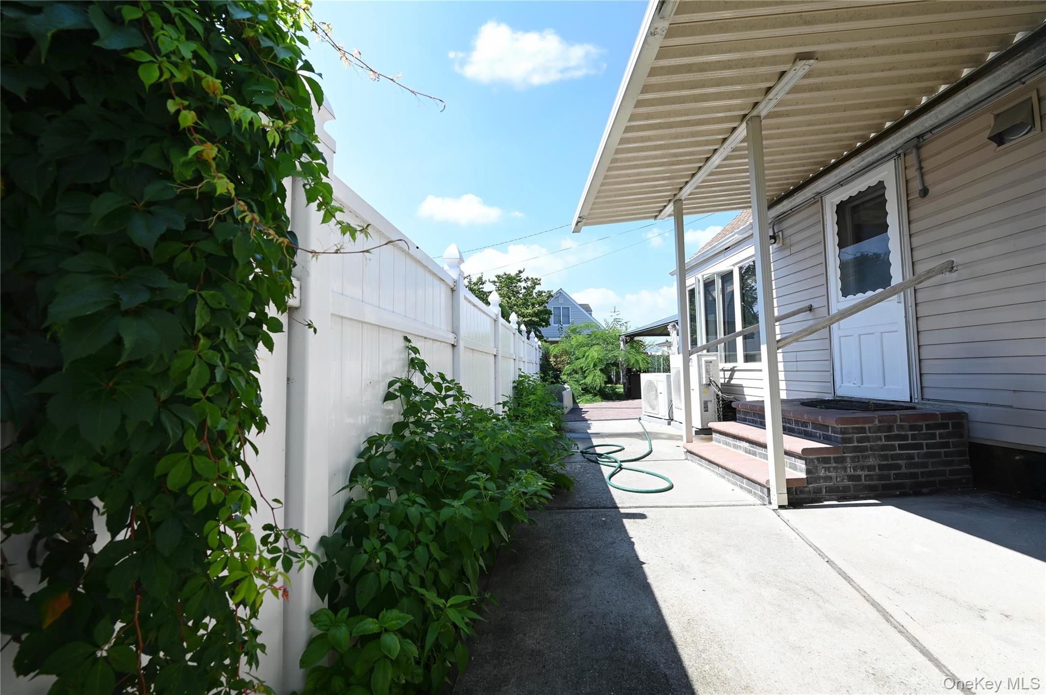 1 Douglas Drive Property Photo 17