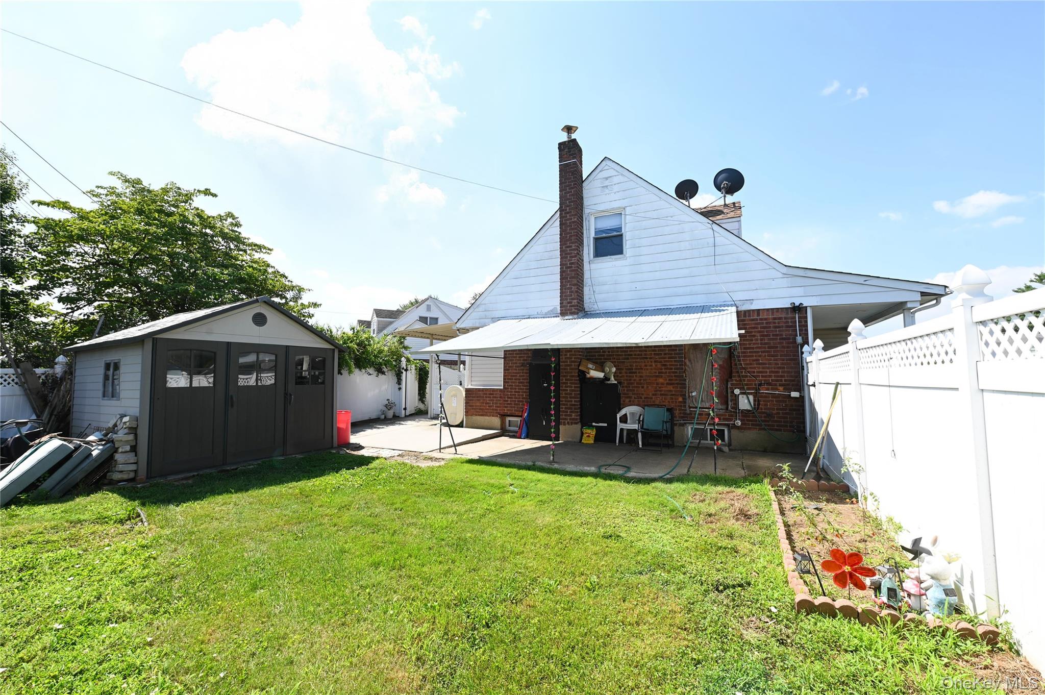 1 Douglas Drive Property Photo 18