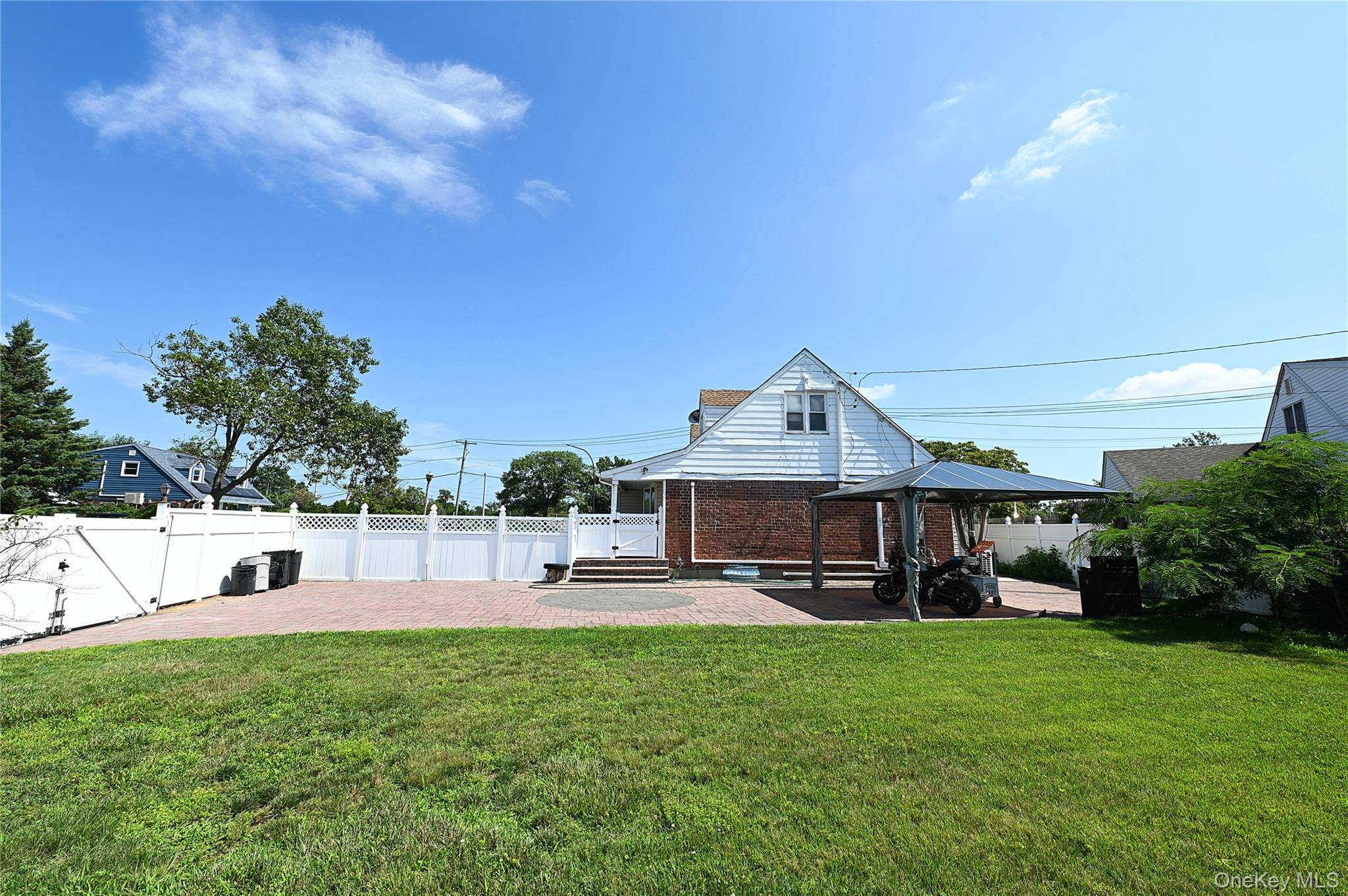 1 Douglas Drive Property Photo 21