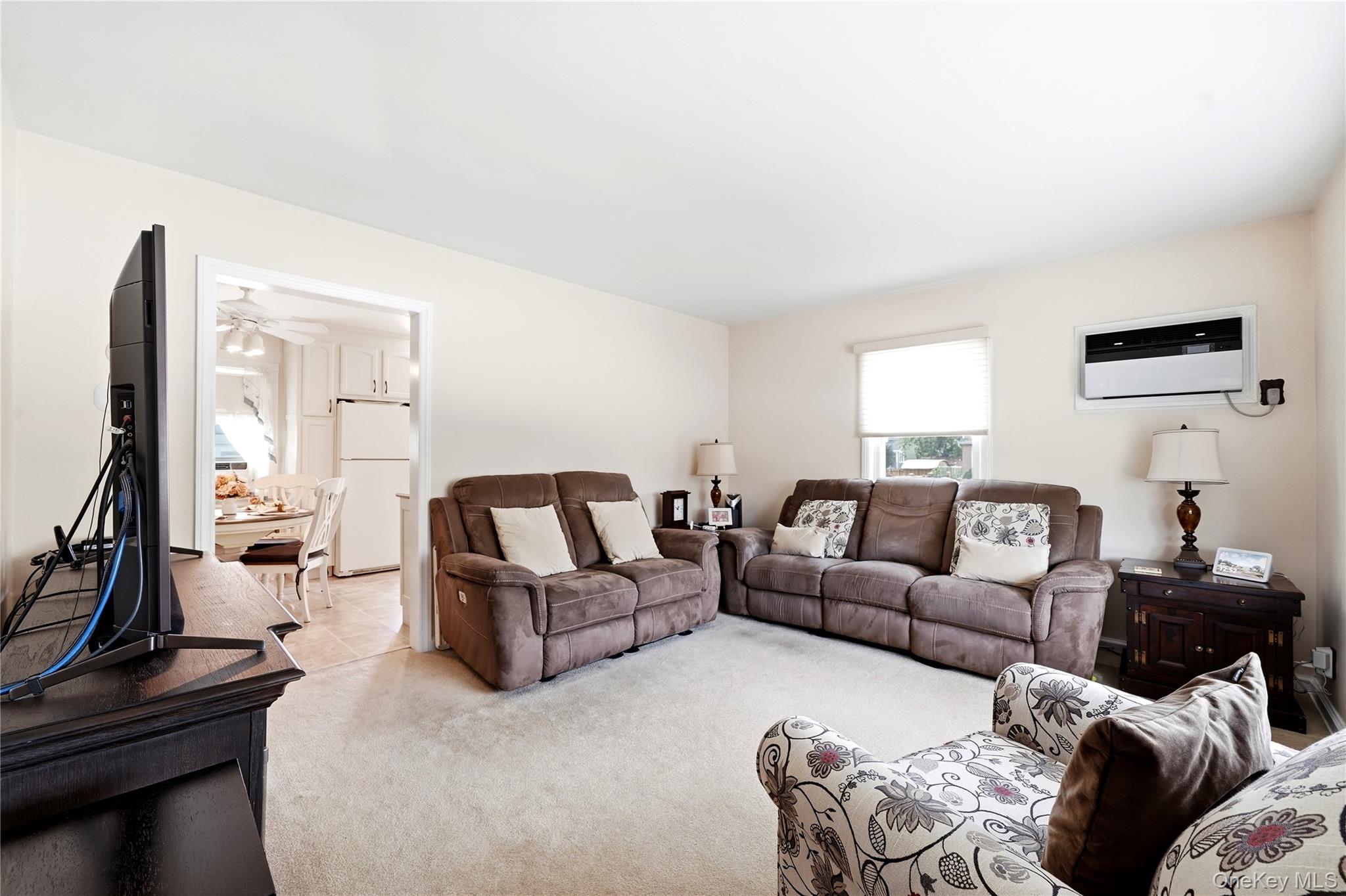 1377 C Street Property Photo 4