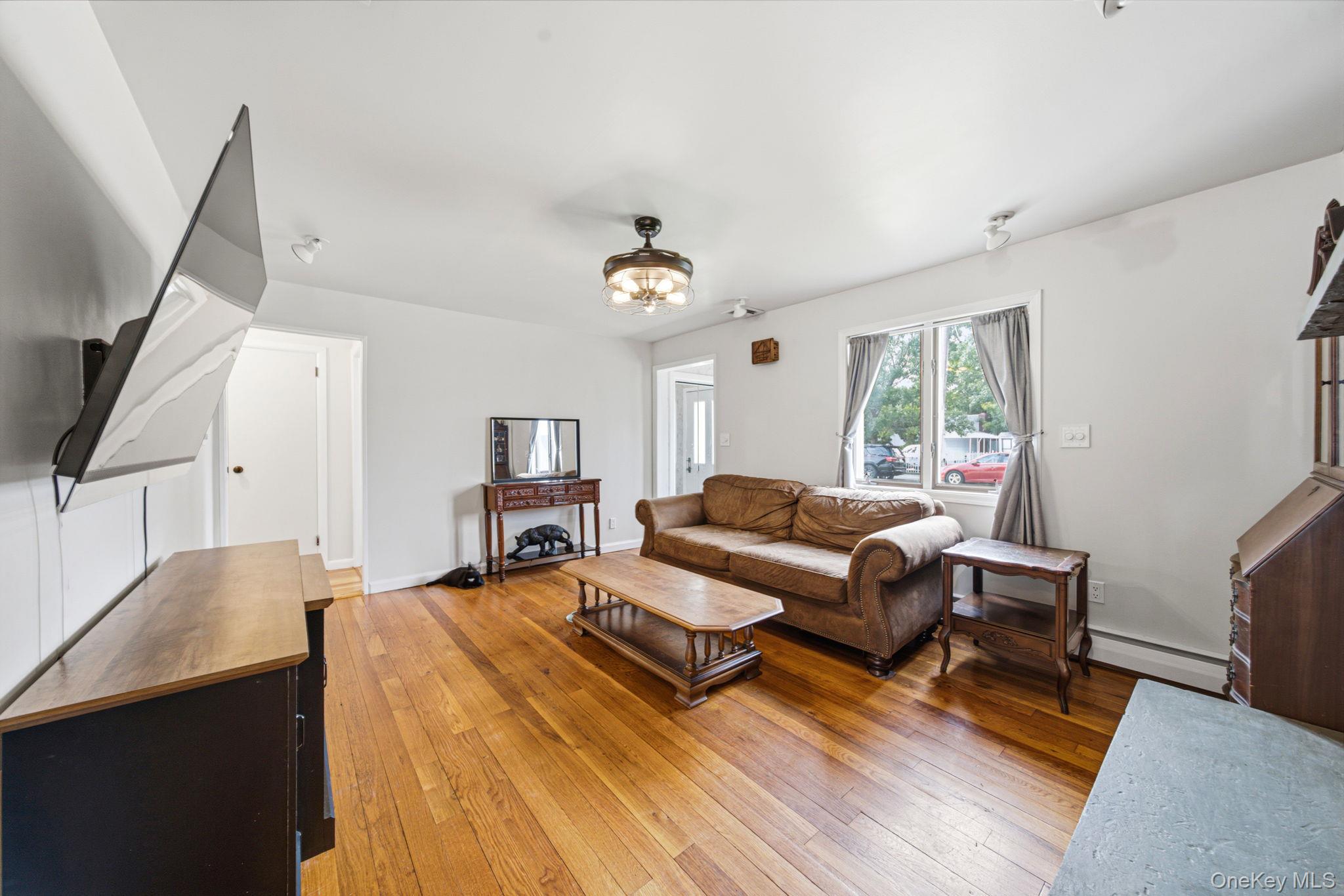 2384 Cambridge Street Property Photo 4
