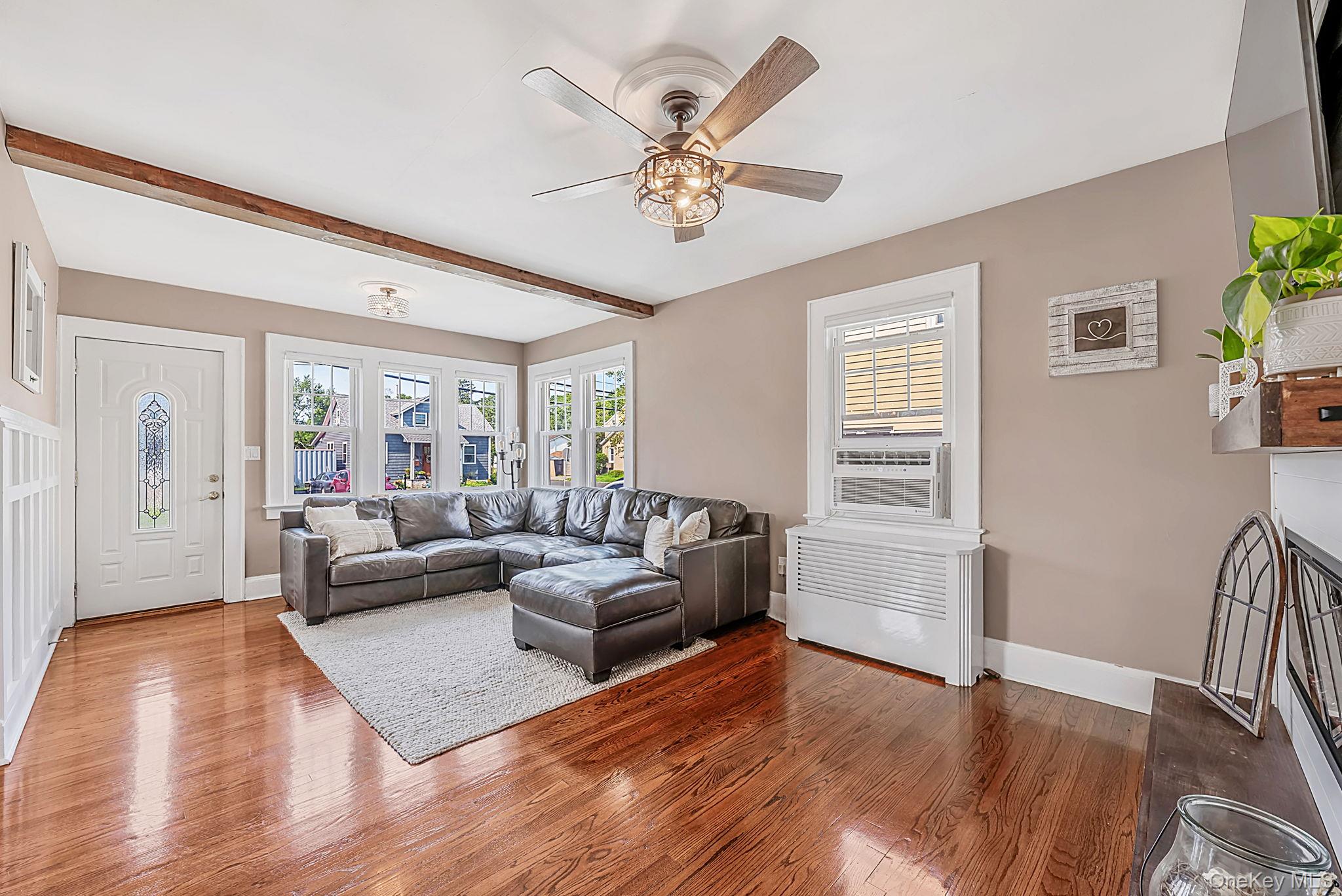 14 Andrew Avenue Property Photo 6