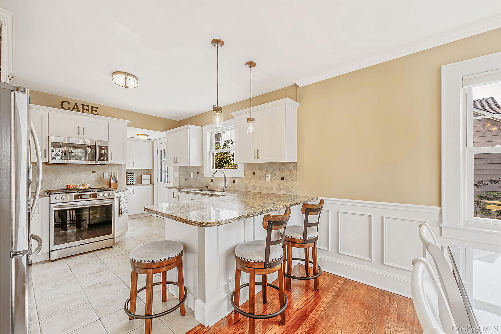 14 Andrew Avenue Property Photo 10