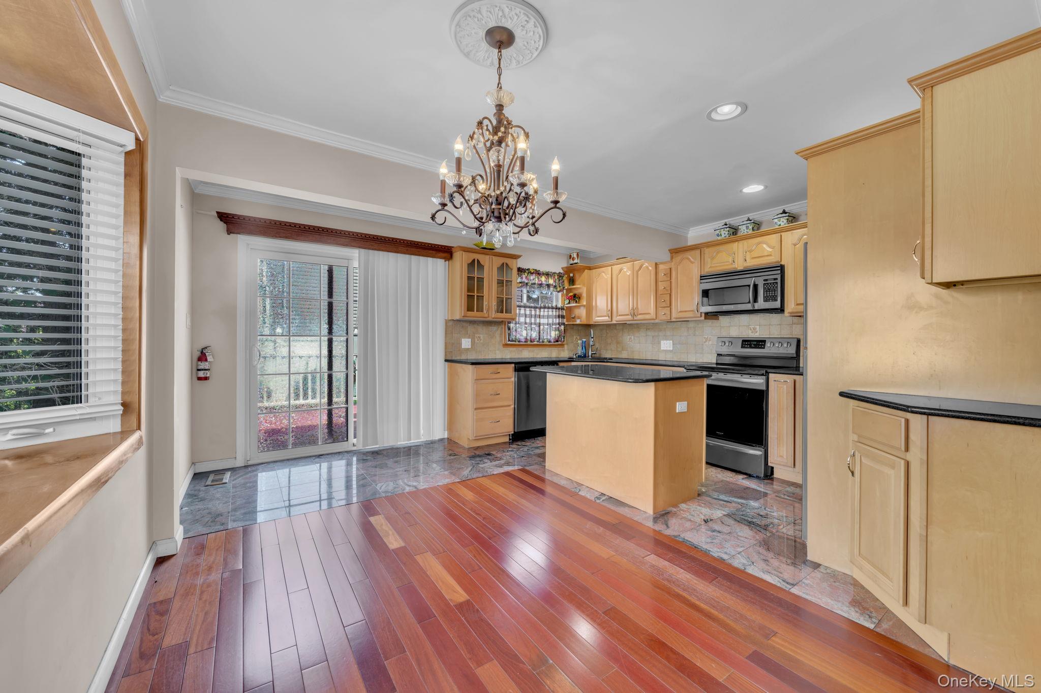 7 Ronald Avenue Property Photo 5