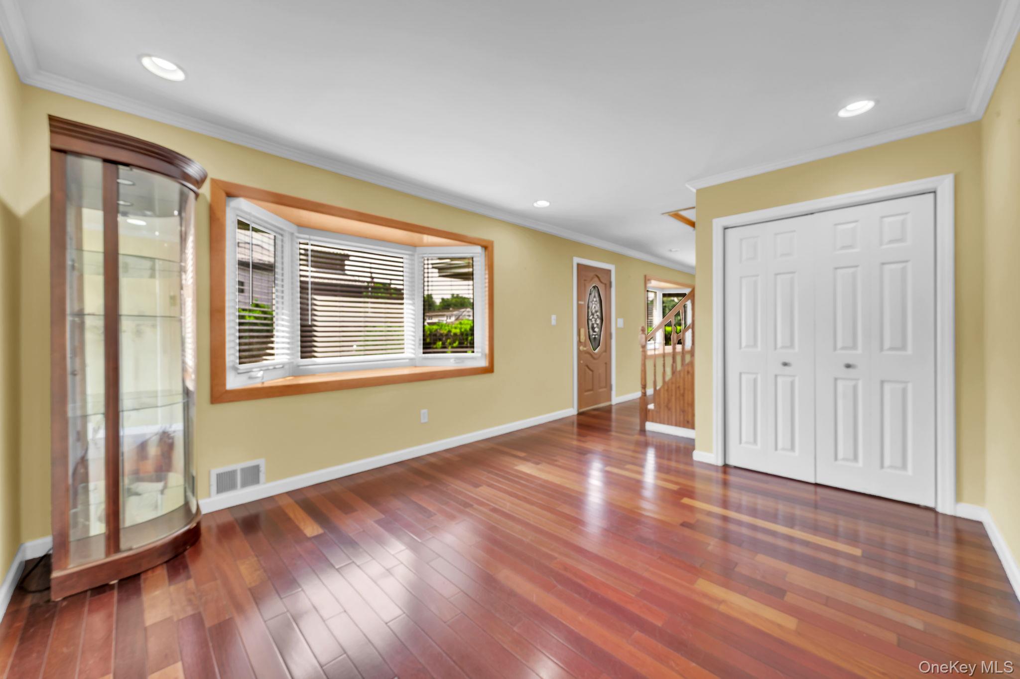 7 Ronald Avenue Property Photo 10