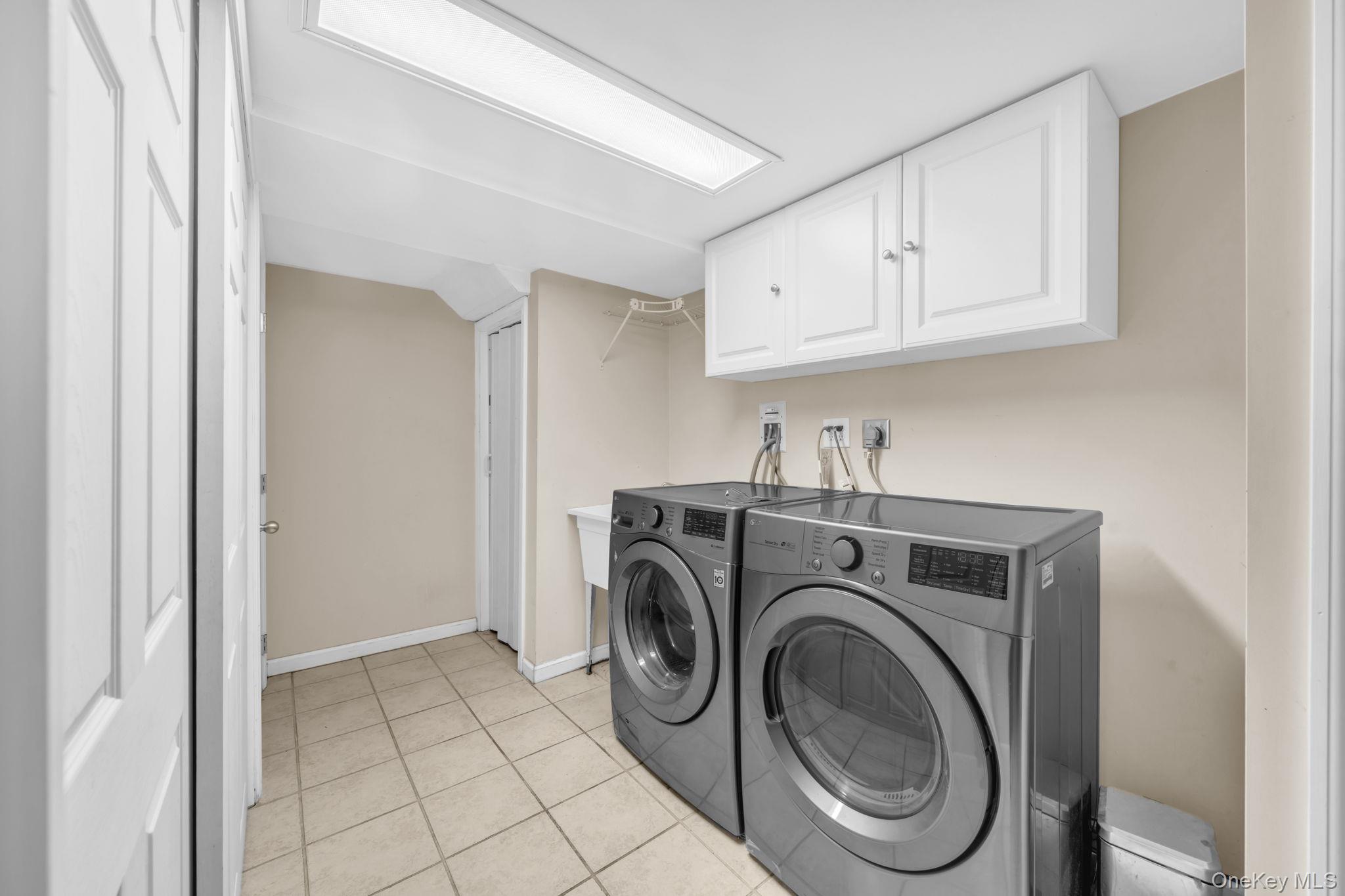 7 Ronald Avenue Property Photo 24