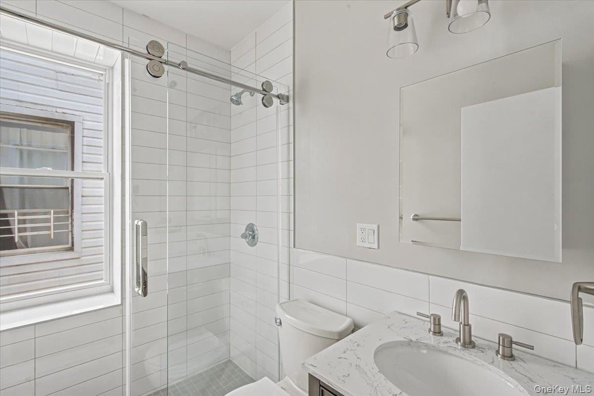 2418 42nd Street Property Photo 19