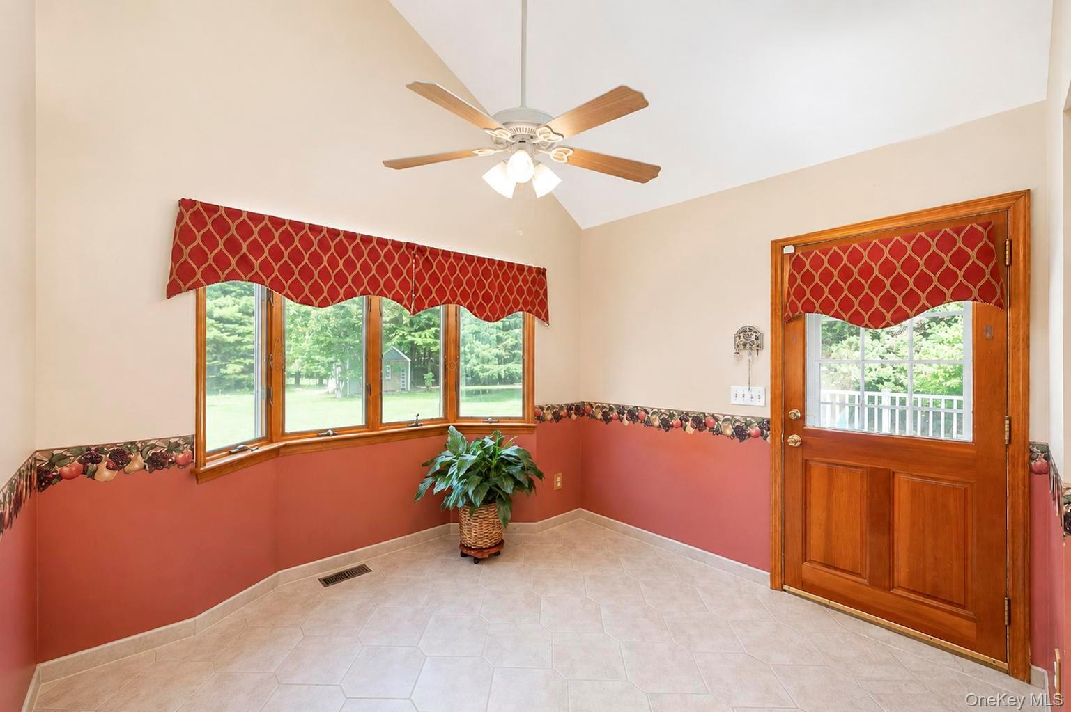 29 Niewood Drive Property Photo 22