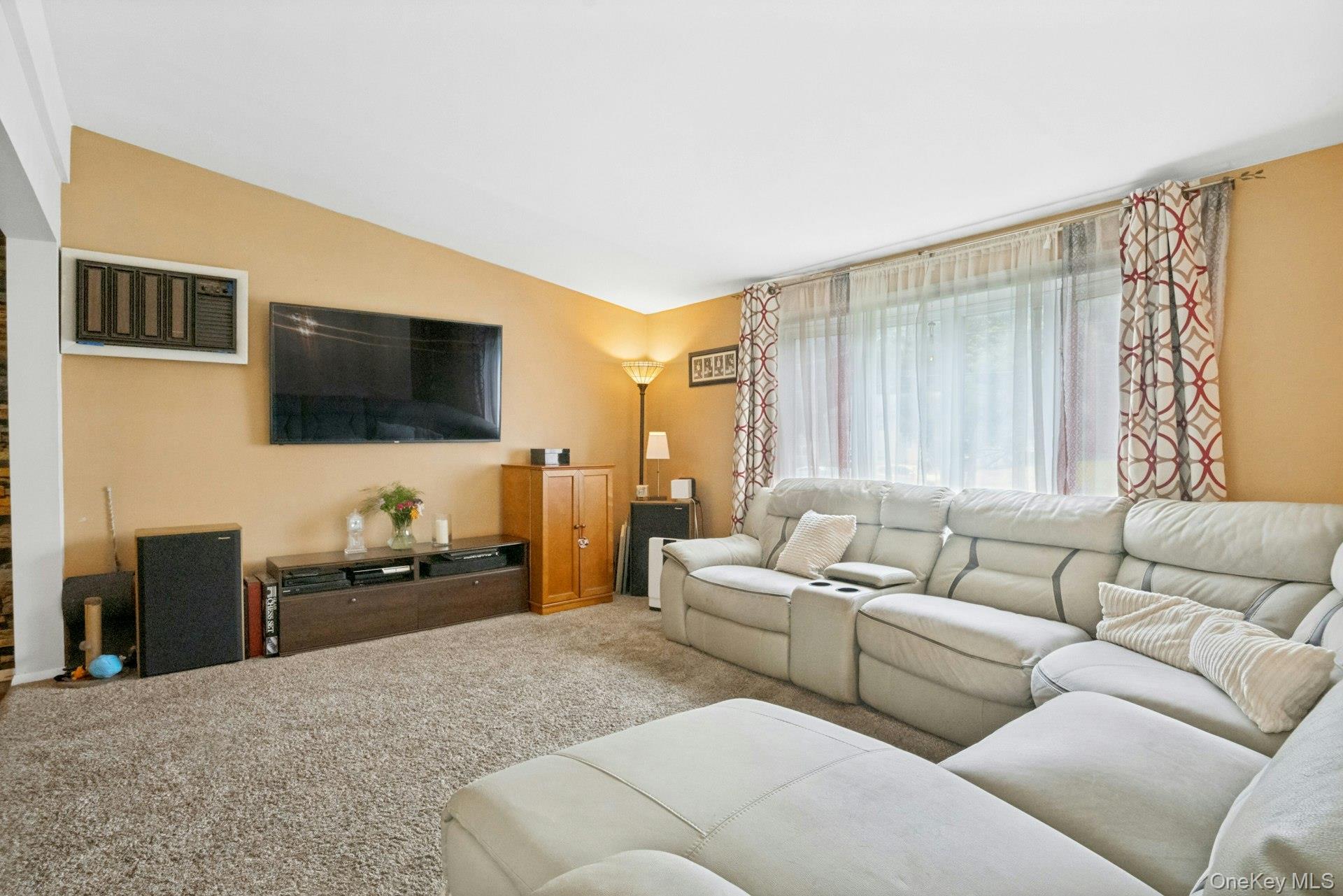 2 Shirley Drive Property Photo 5