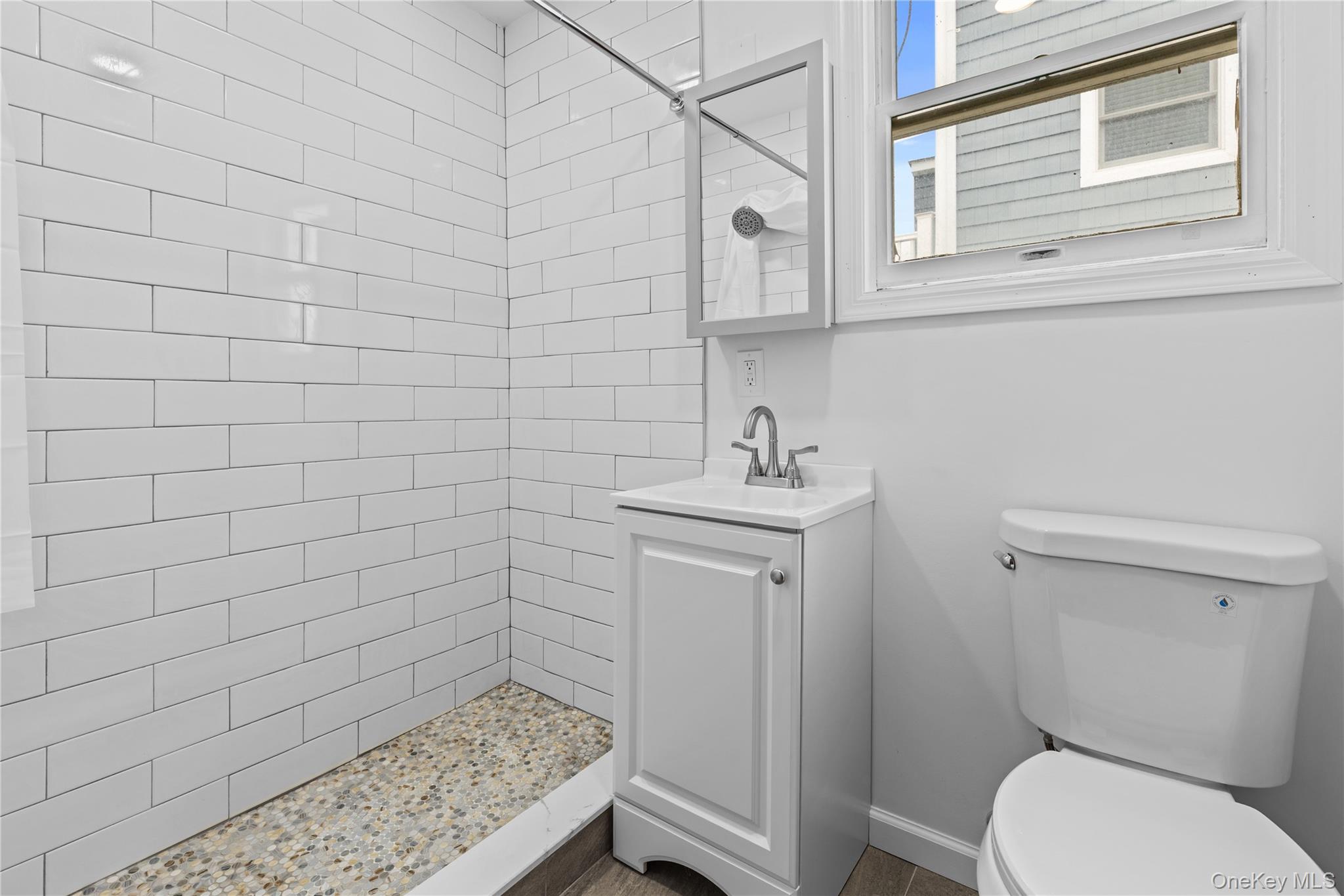 43 Virginia Avenue Property Photo 3