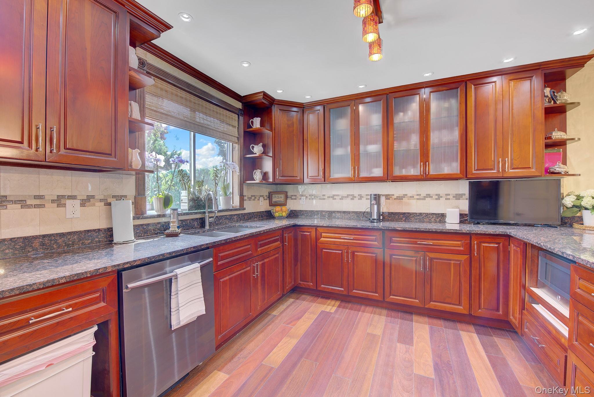 9137 91st Street Property Photo 13