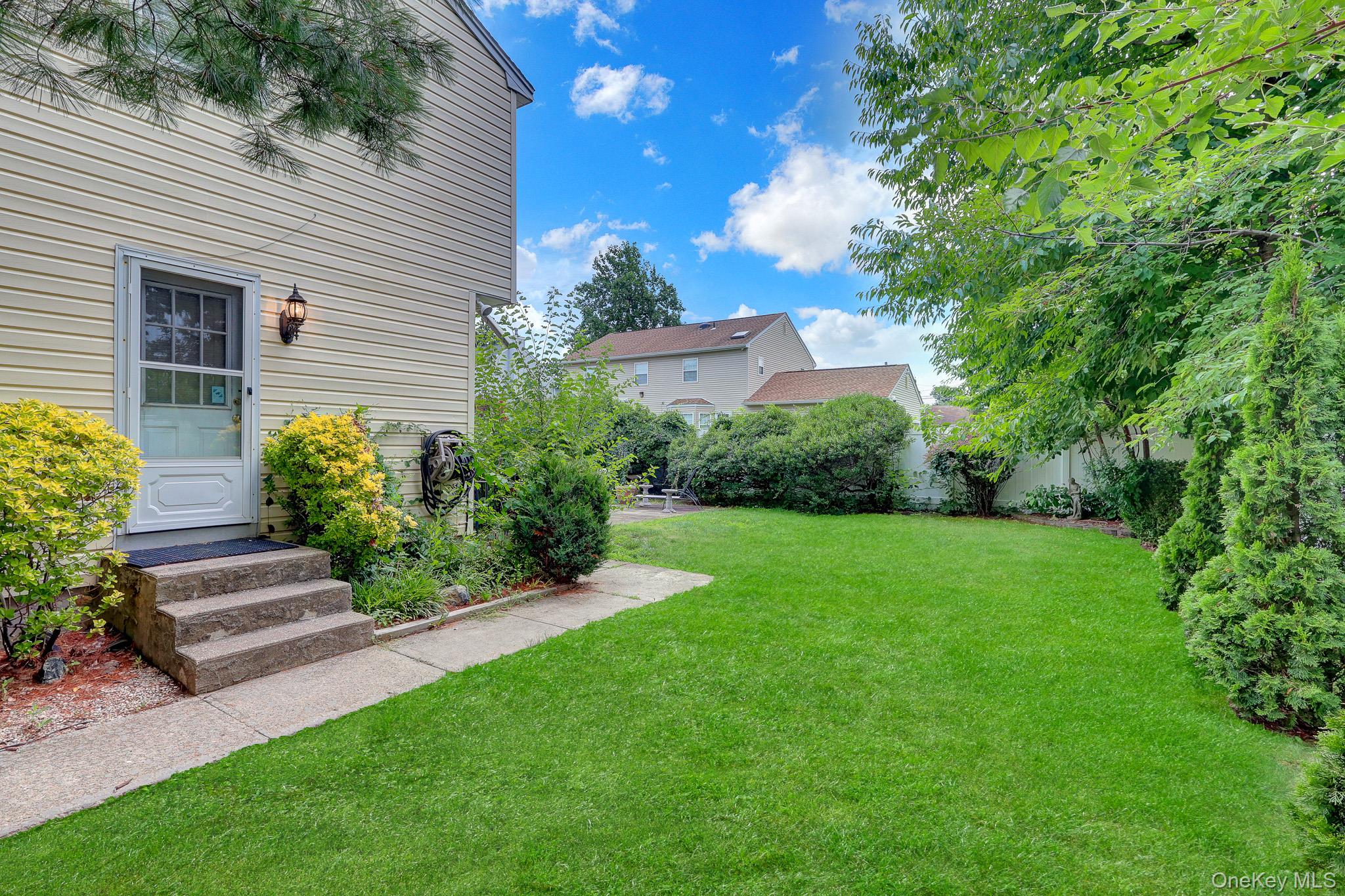1453 7th Street Property Photo 5