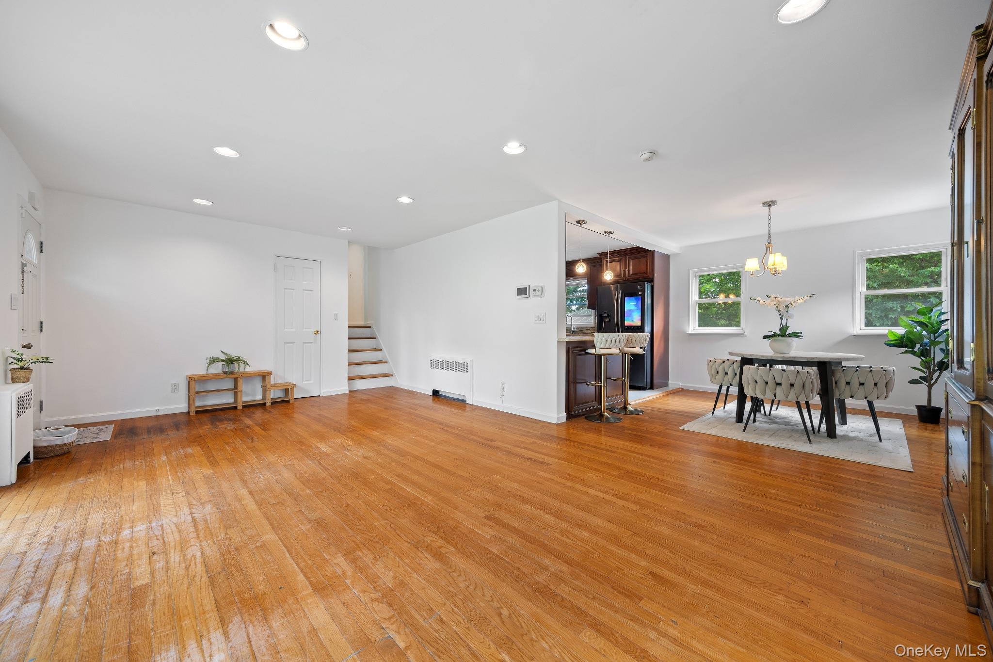 21 Joyce Road Property Photo 2