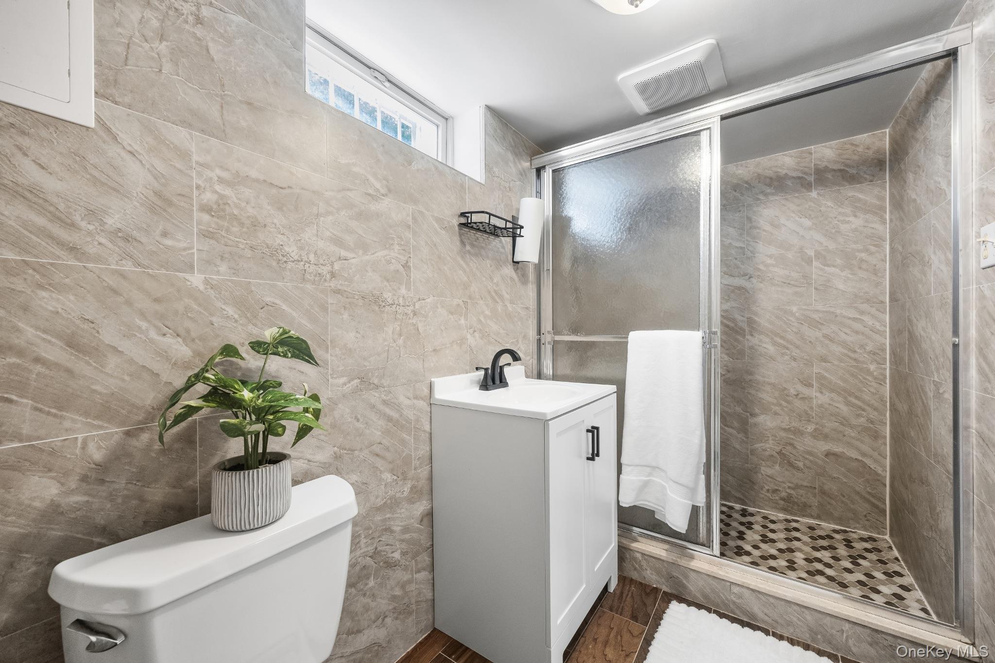 21 Joyce Road Property Photo 19