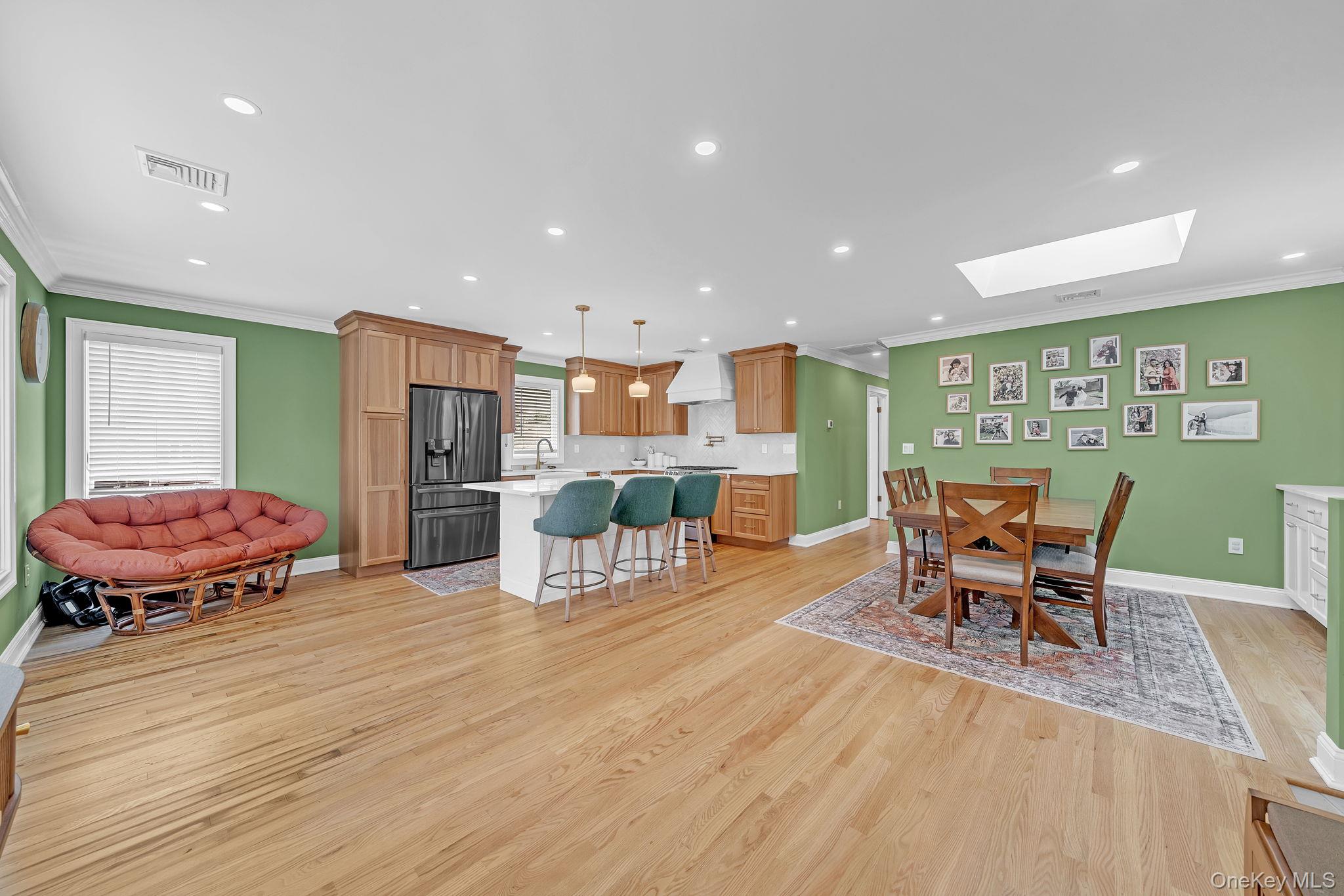 257 N Alleghany Avenue Property Photo 2