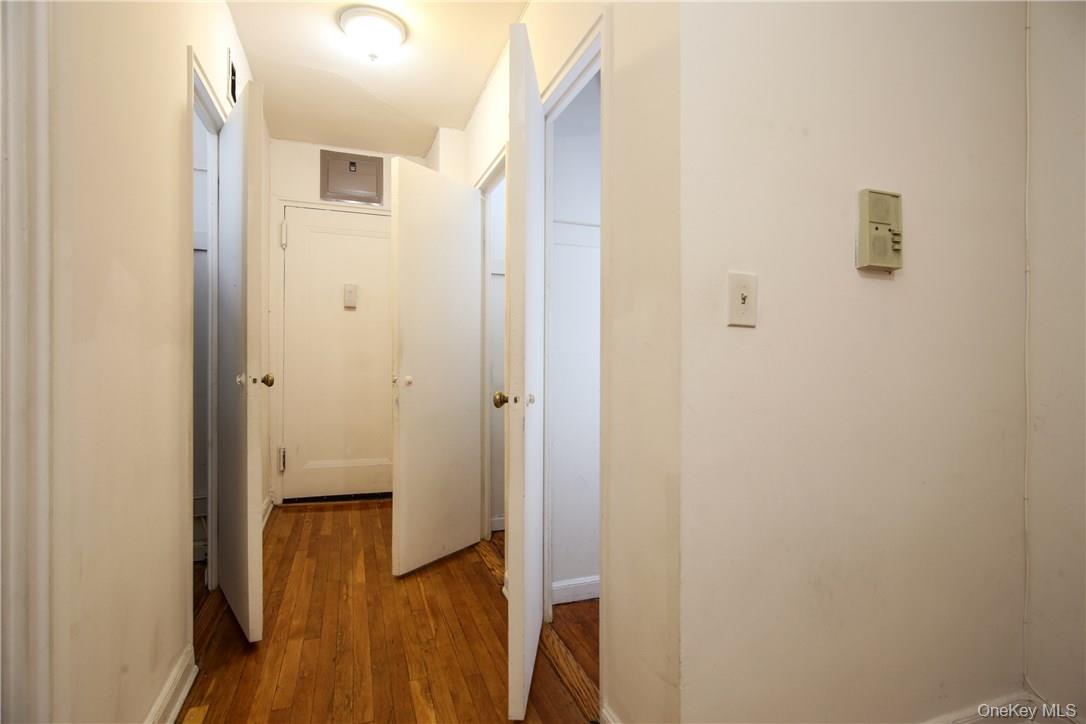 70 Sherman Avenue 1k Property Photo 3