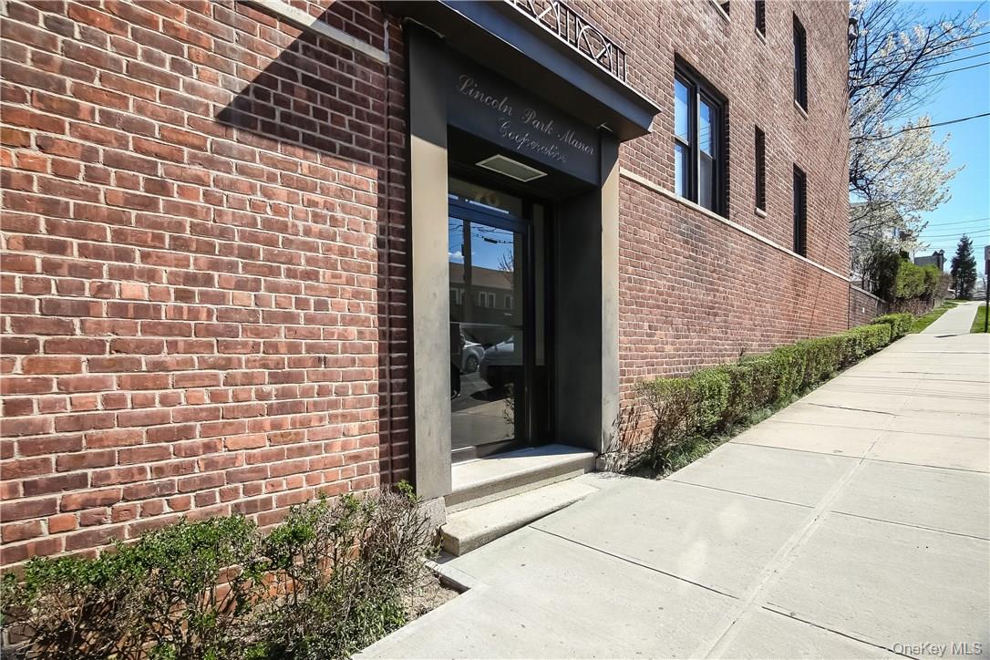 70 Sherman Avenue 1k Property Photo 17