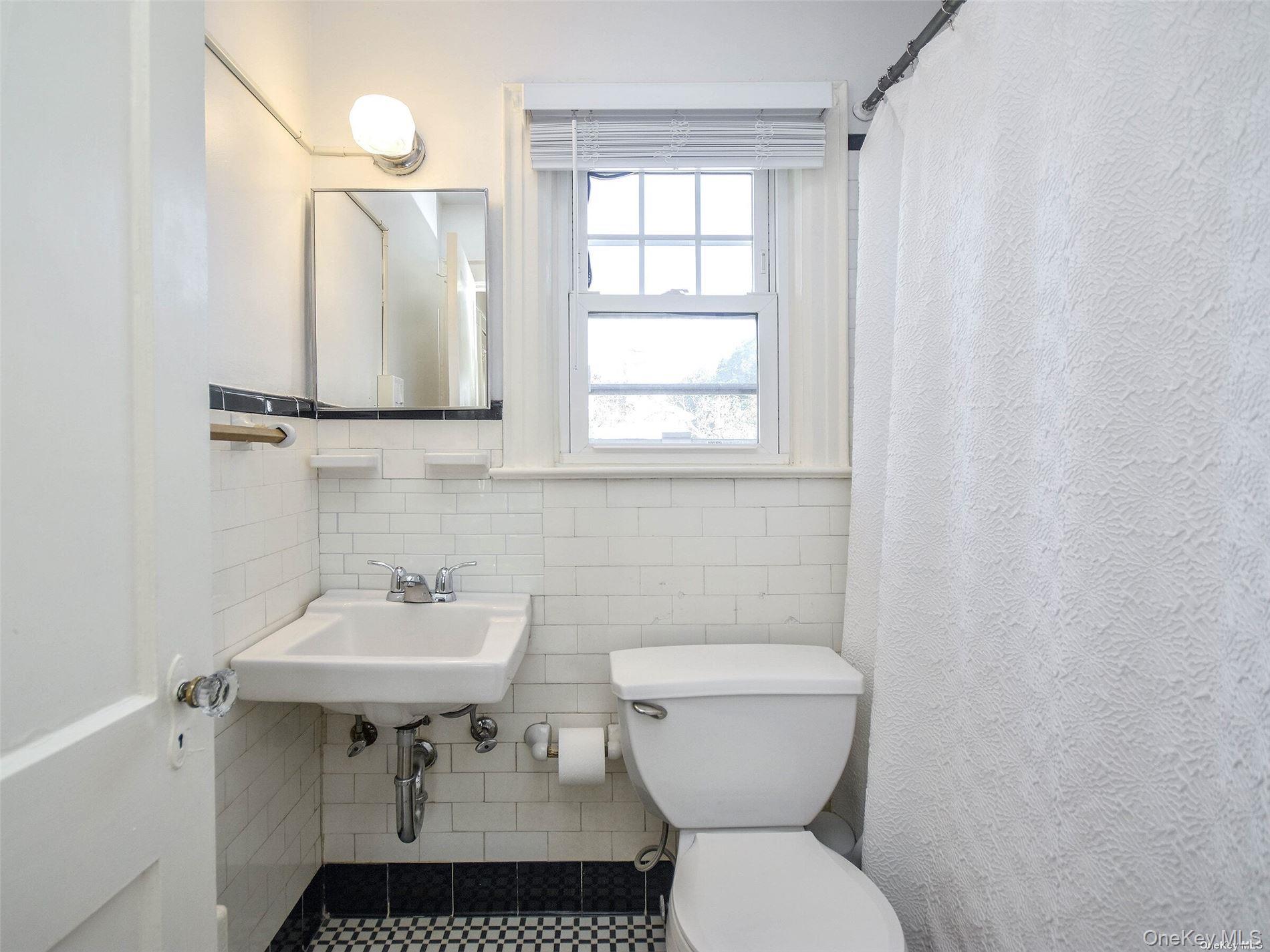 74 Irma Avenue Property Photo 14