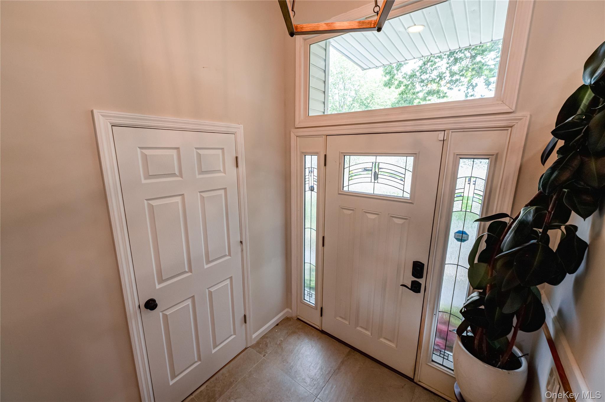 9 Carole Lane Property Photo 6