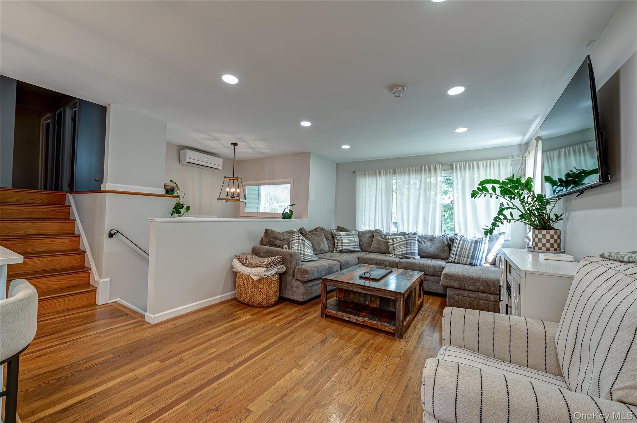 9 Carole Lane Property Photo 18