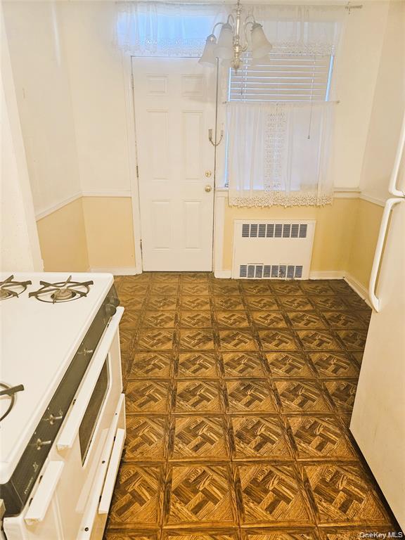 664 Remsen Avenue Property Photo 11