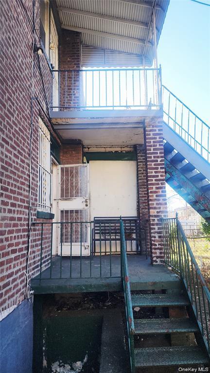 664 Remsen Avenue Property Photo 29