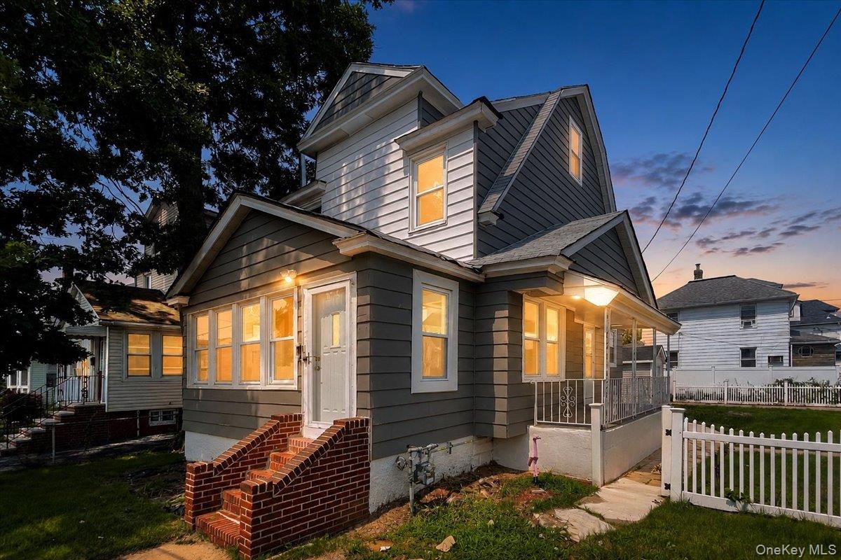 17 Sapir Street Property Photo 1