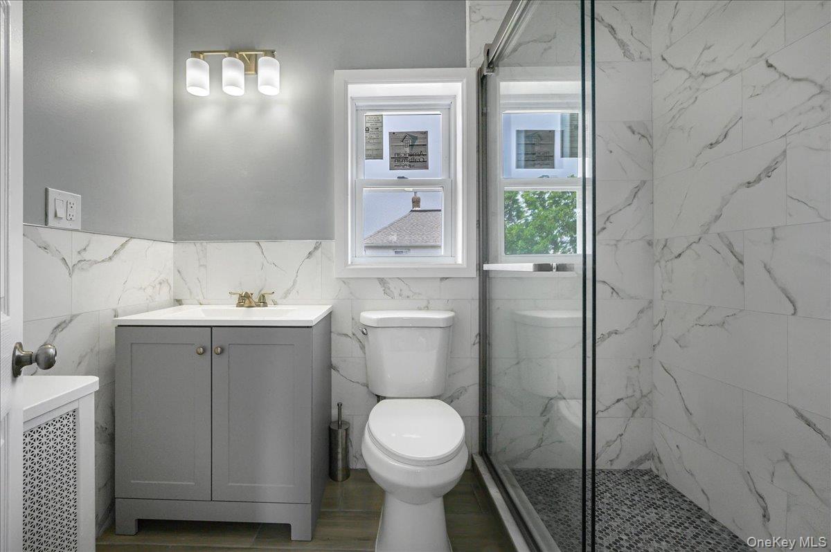 17 Sapir Street Property Photo 11