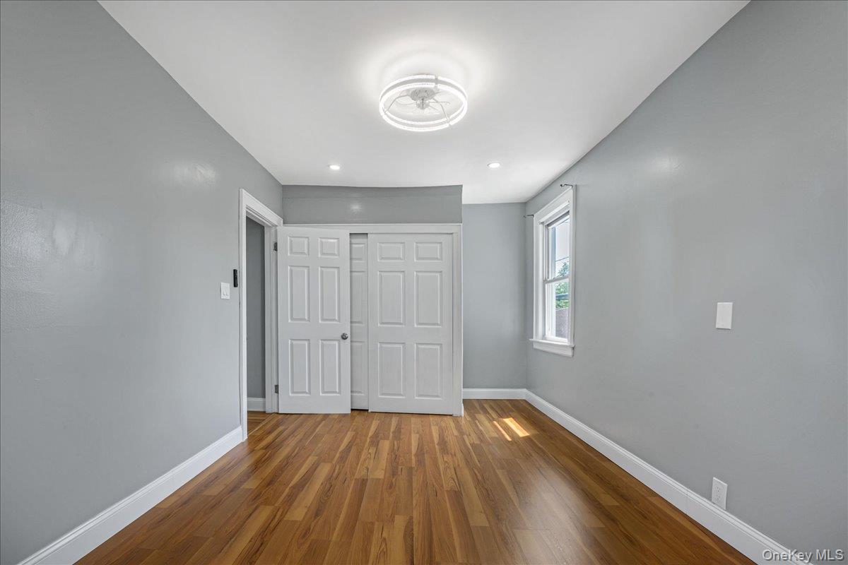 17 Sapir Street Property Photo 16