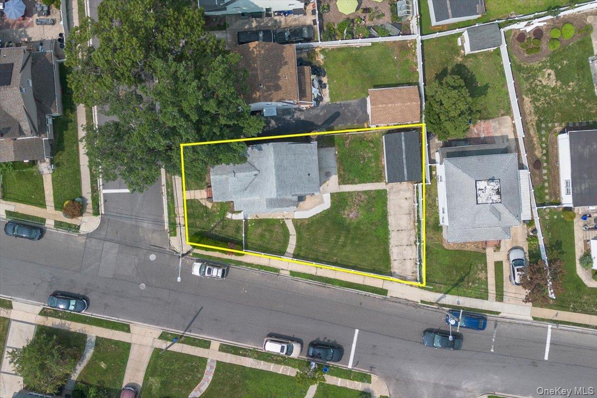 17 Sapir Street Property Photo 31