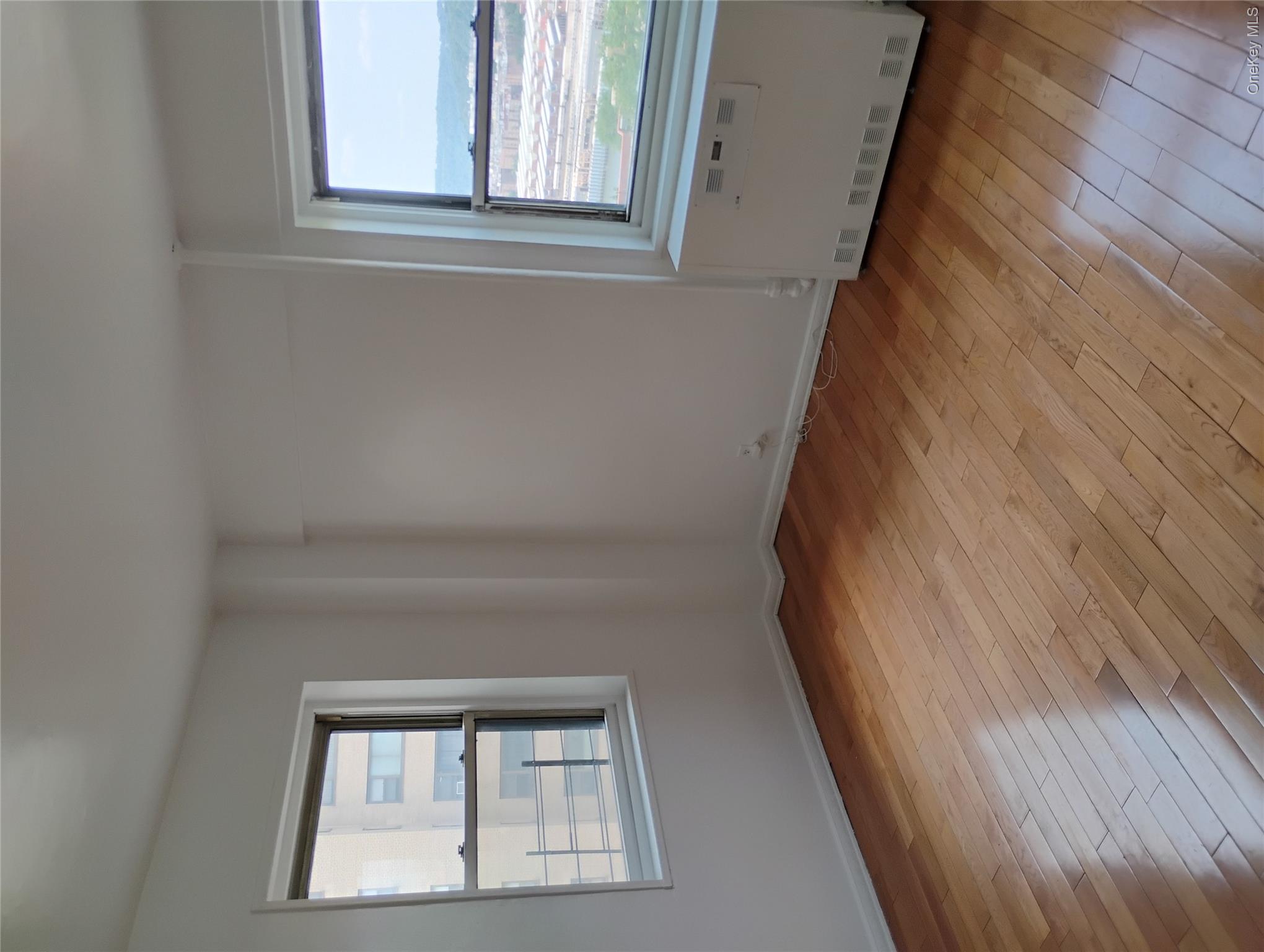 5 Fordham Hill Oval 9a Property Photo 12