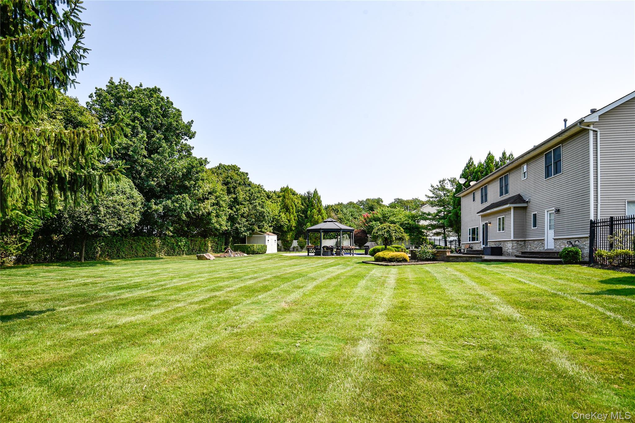 5 Home Court Property Photo 5