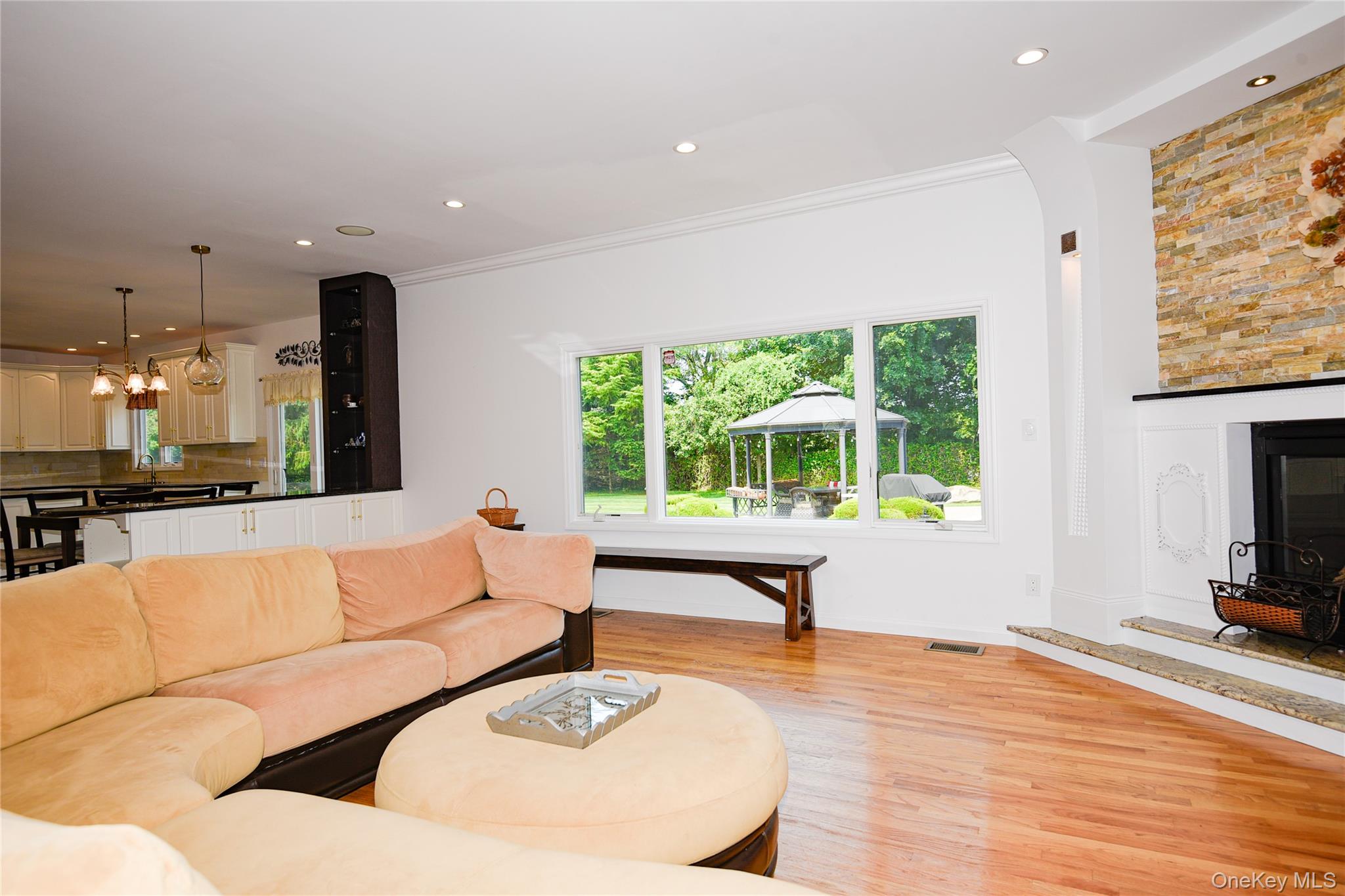 5 Home Court Property Photo 14