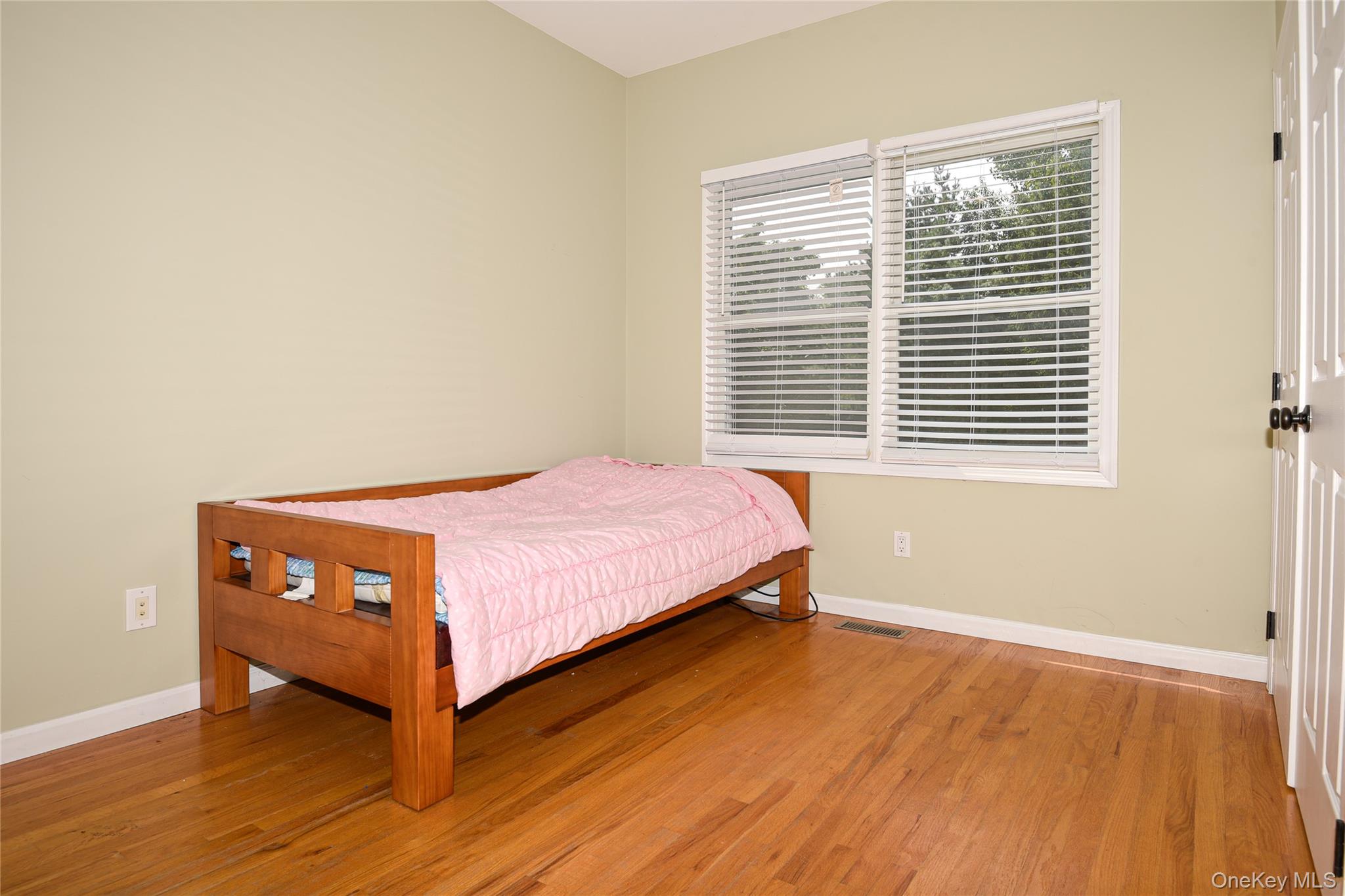 5 Home Court Property Photo 38