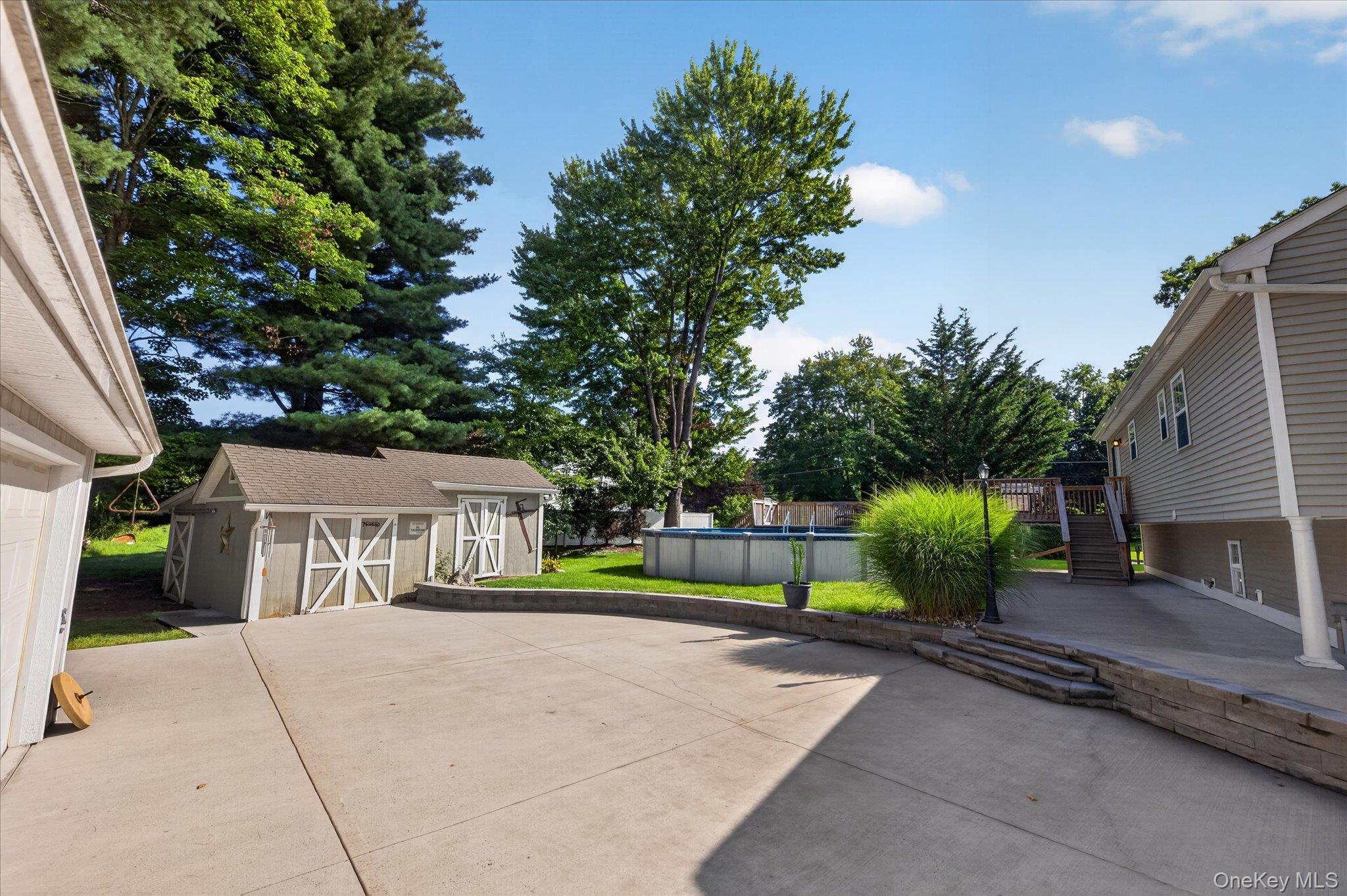 2 Linden Drive Property Photo 5