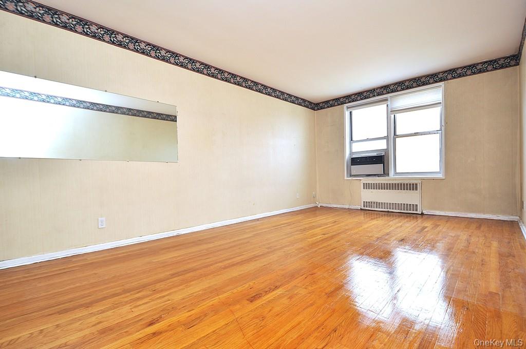 491 Riverdale Avenue 5a Property Photo 10