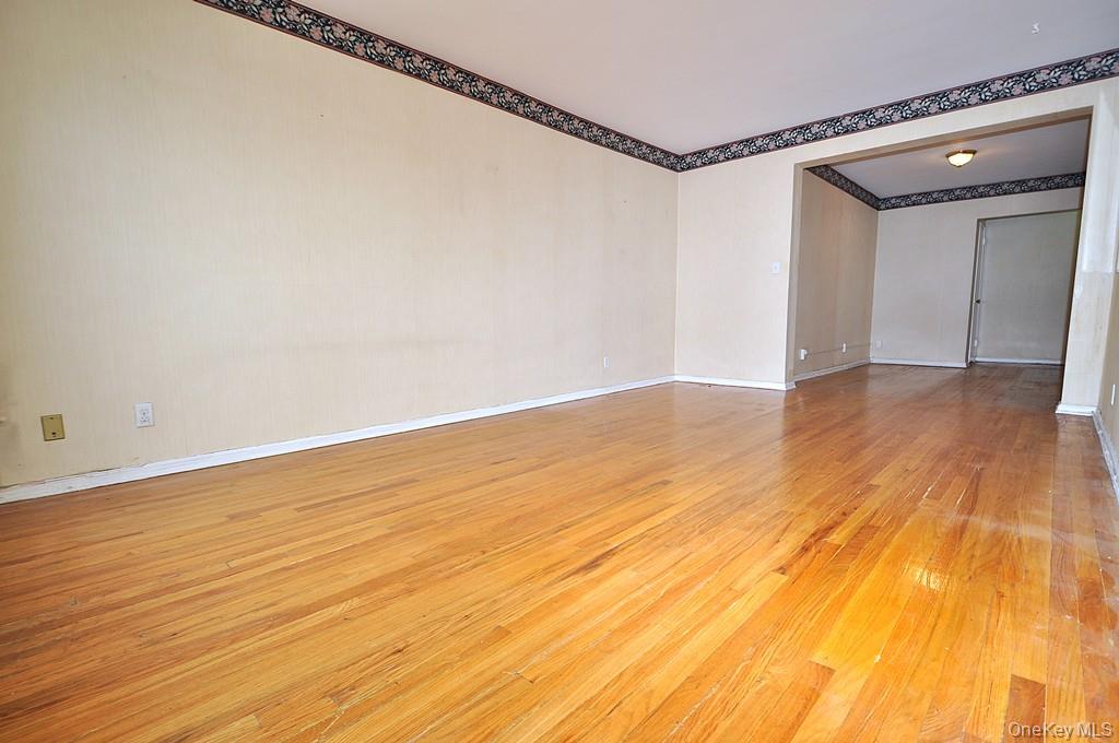 491 Riverdale Avenue 5a Property Photo 11