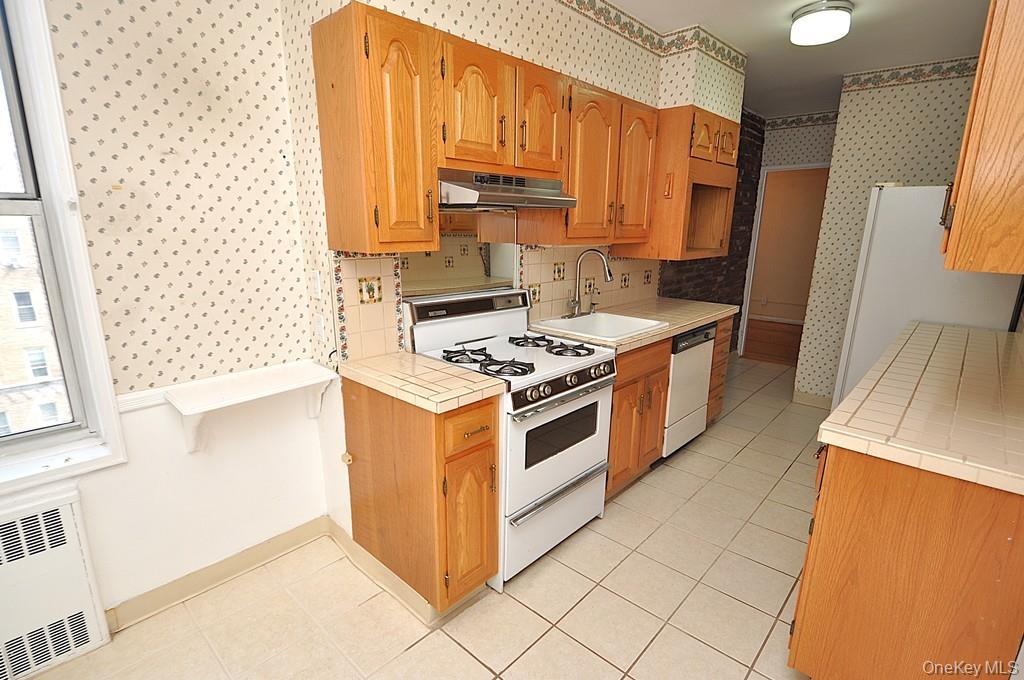 491 Riverdale Avenue 5a Property Photo 19
