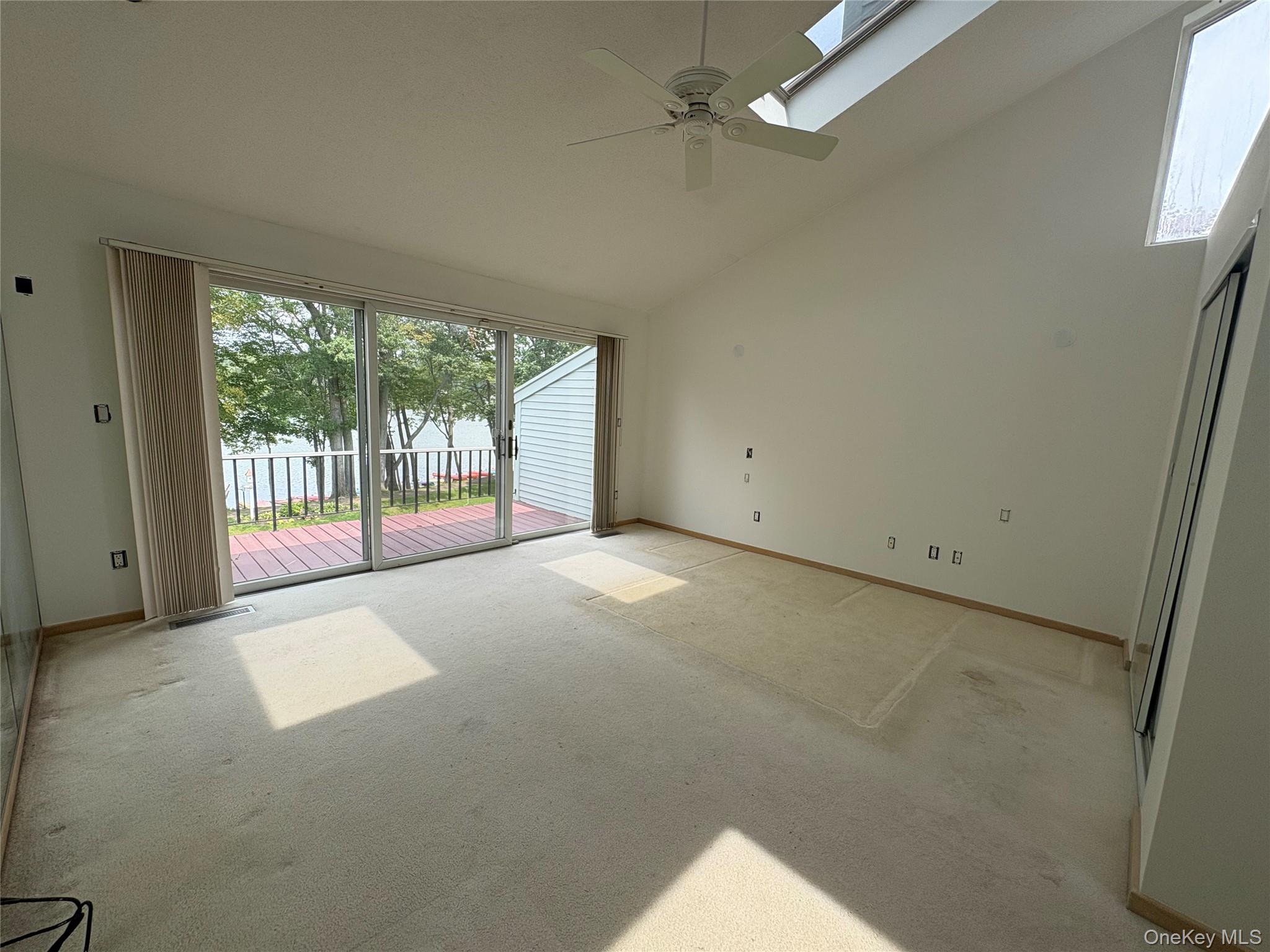 41 Waterside Close Property Photo 14