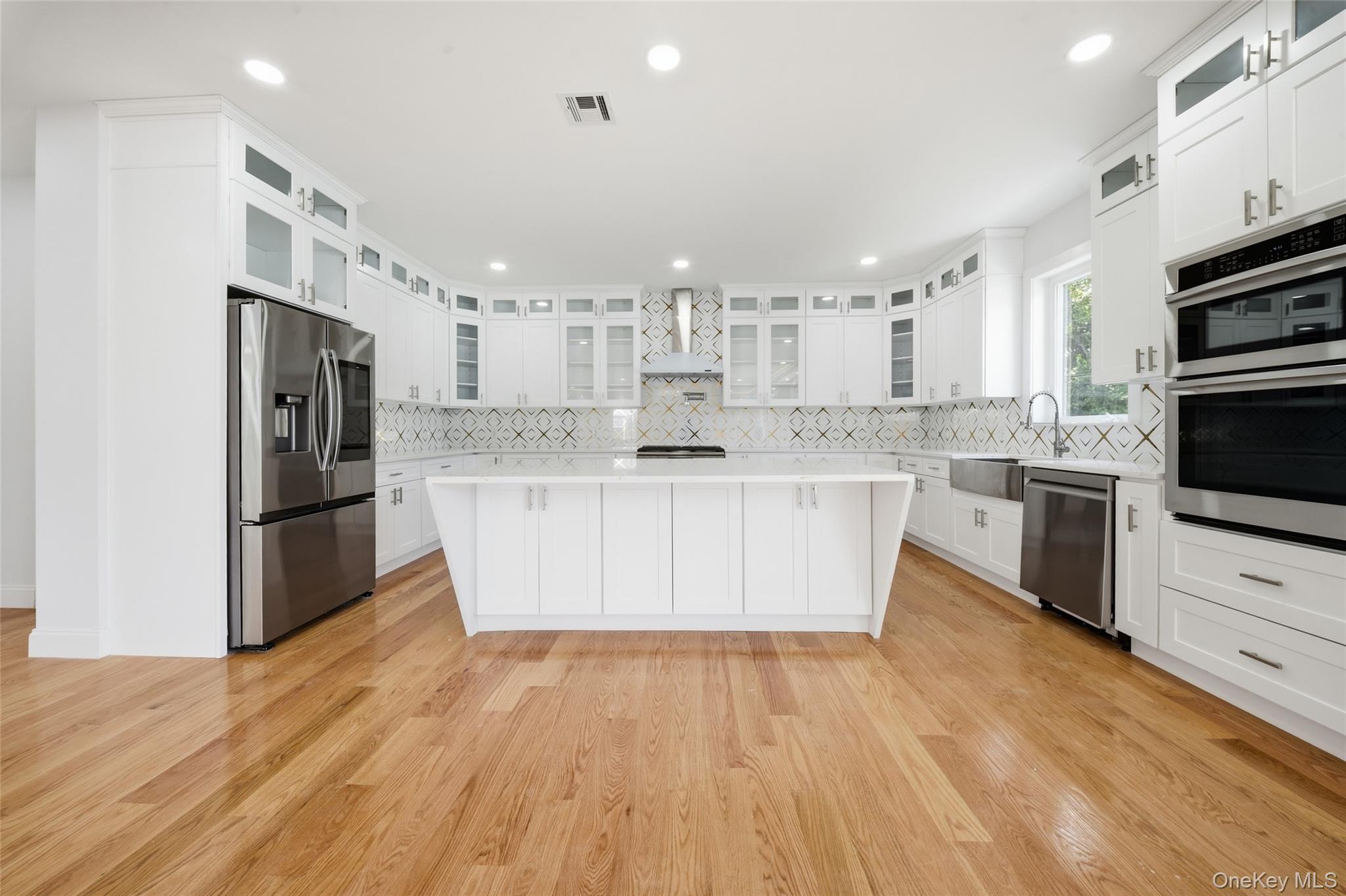 387 Sherbourne Road Property Photo 10