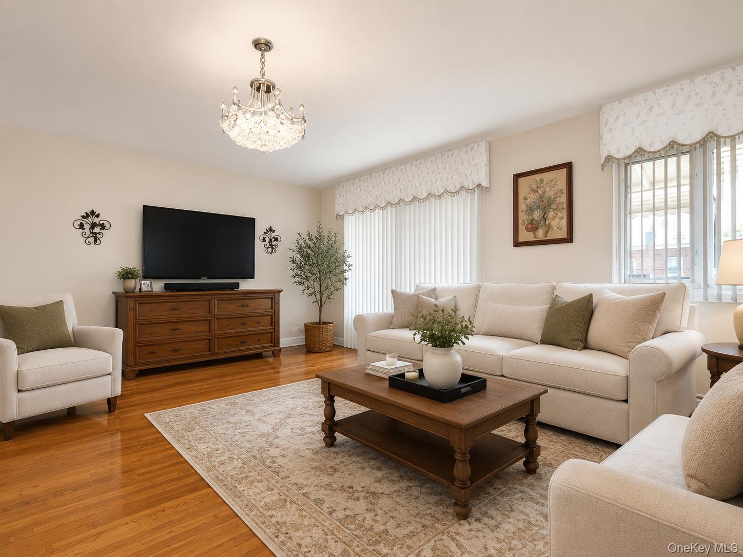 2451 Wilson Avenue Property Photo 3