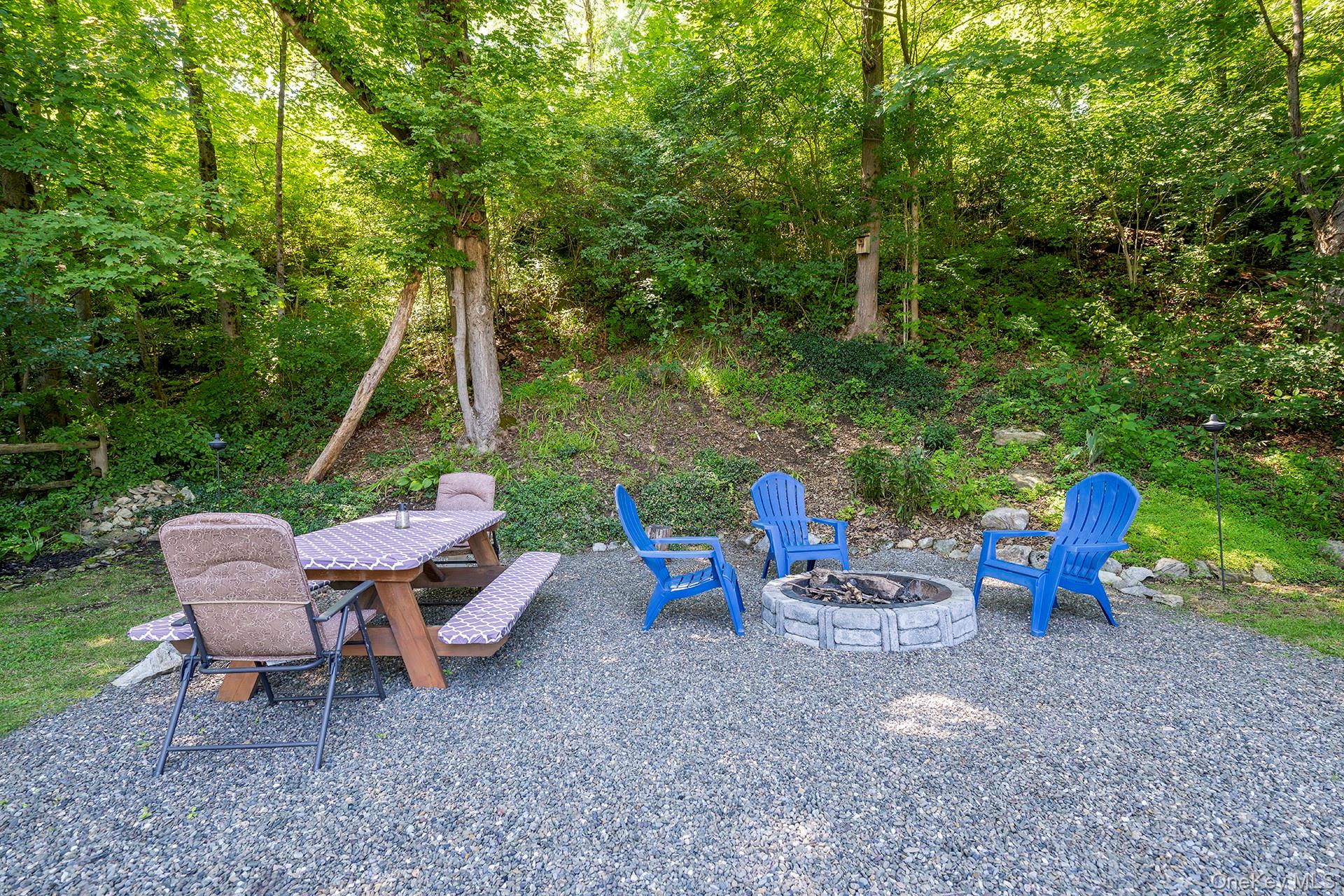 33 North Avenue Property Photo 27