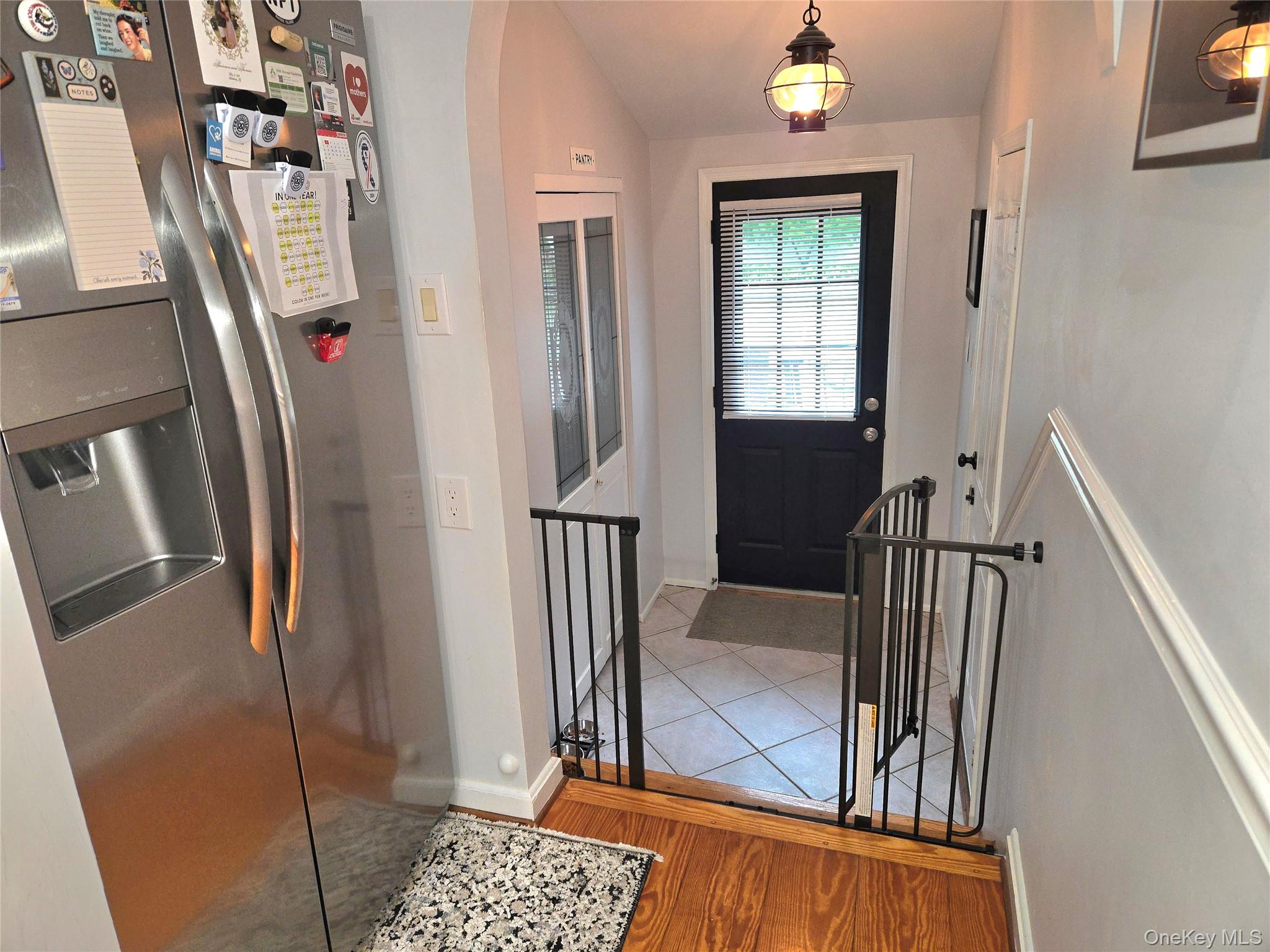 9 Runyon Street Property Photo 16