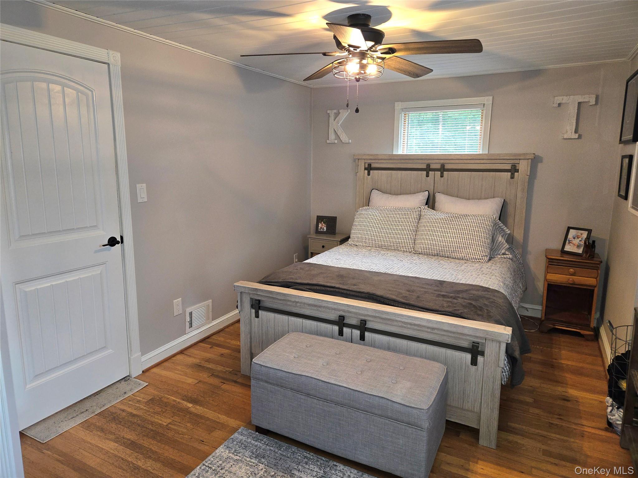 9 Runyon Street Property Photo 25