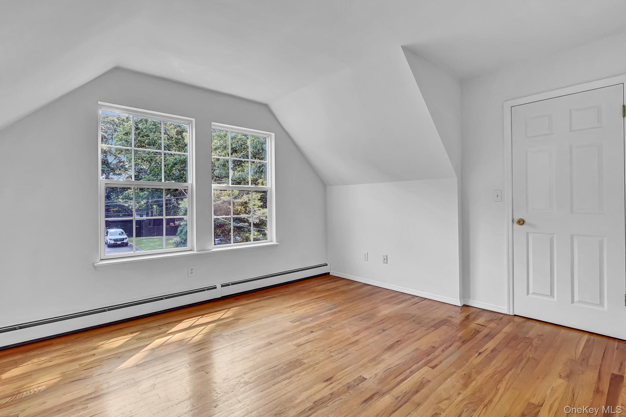 265 Forrest Avenue Property Photo 17